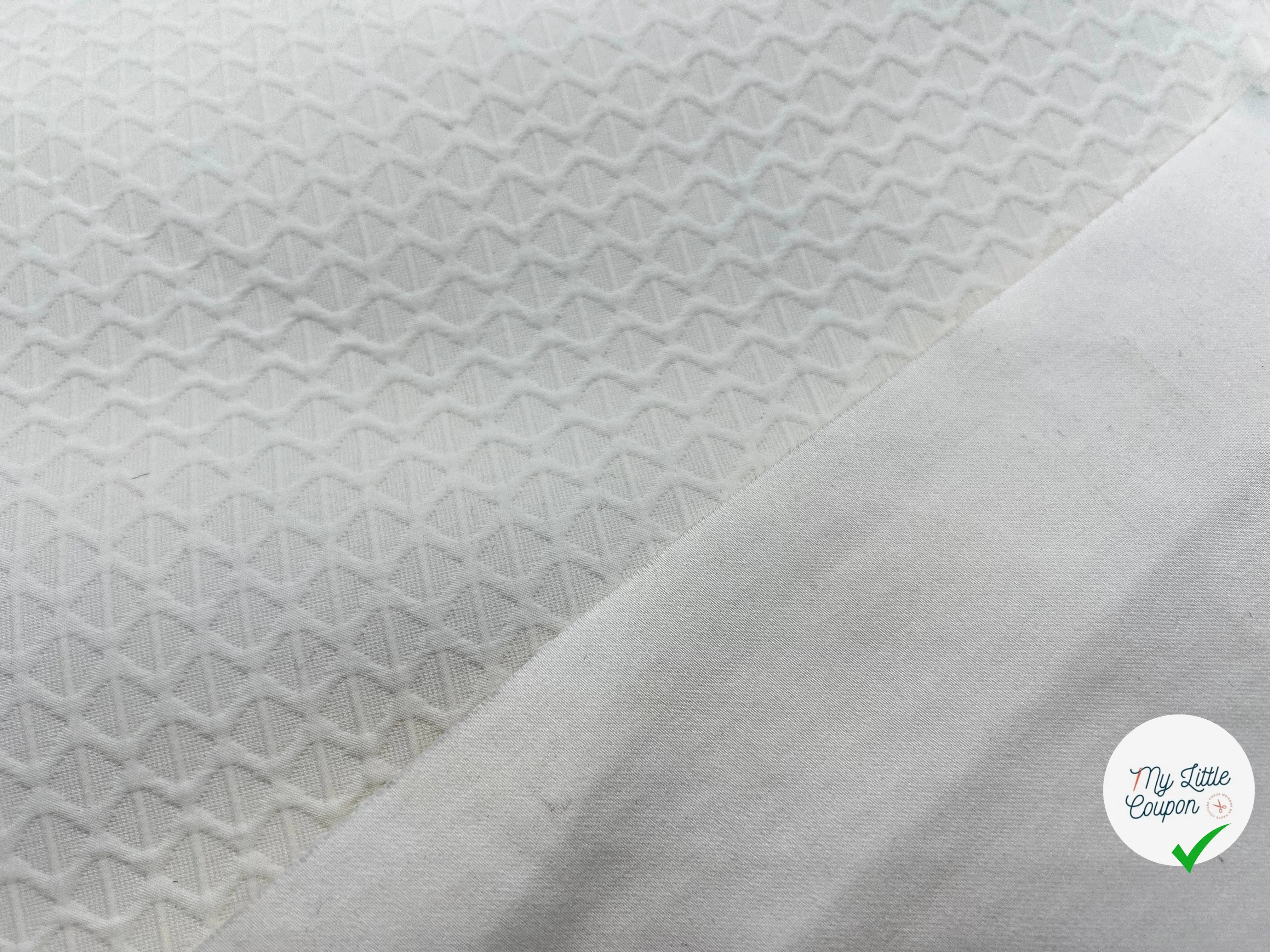 PIQUÉ DE COTON VAGUELETTE CONTRECOLLÉ PRESTIGE - My Little Coupon - tissu - coudre