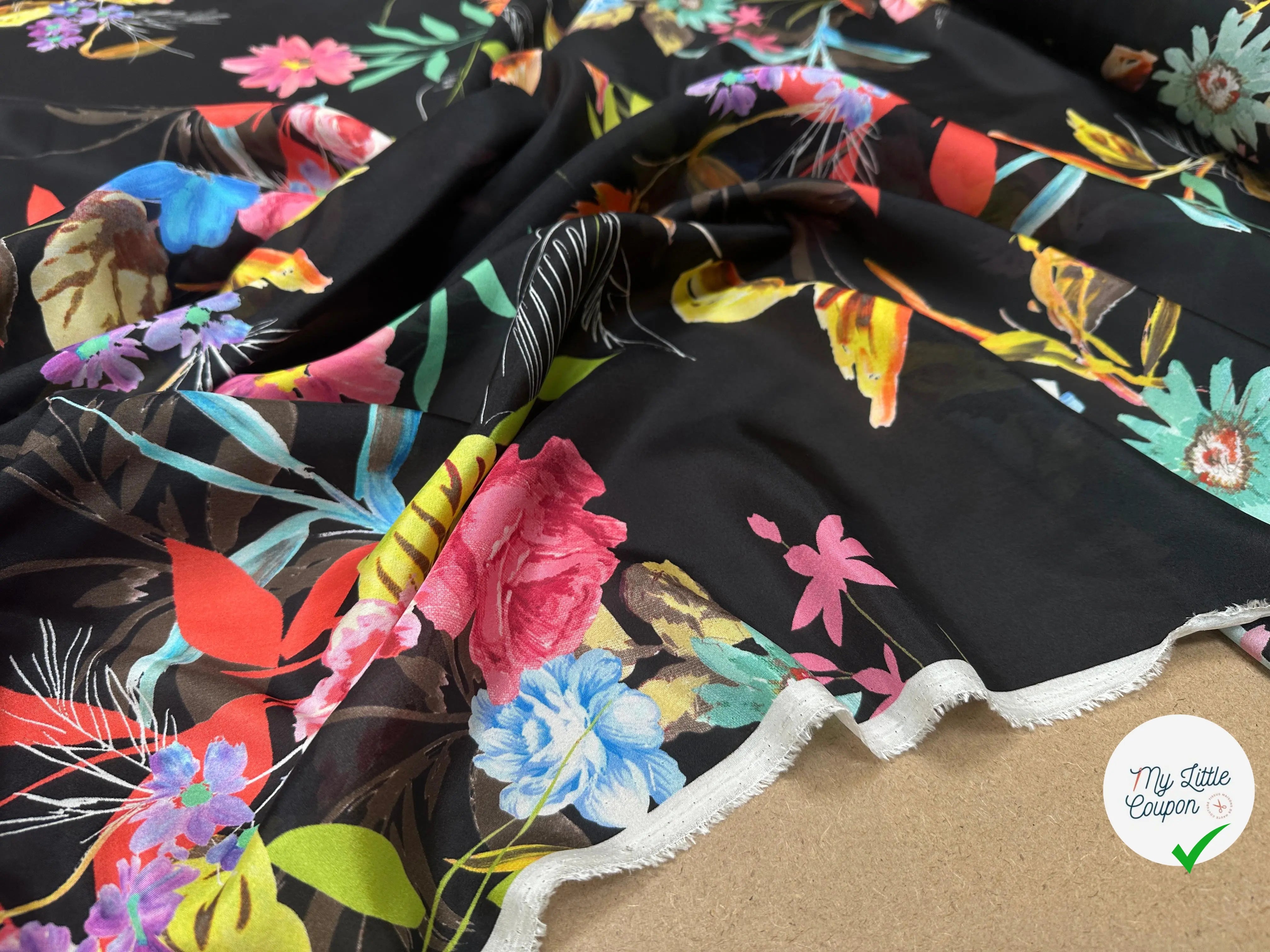 PONGÉ DE SOIE FLEURS FOND NOIR - My Little Coupon