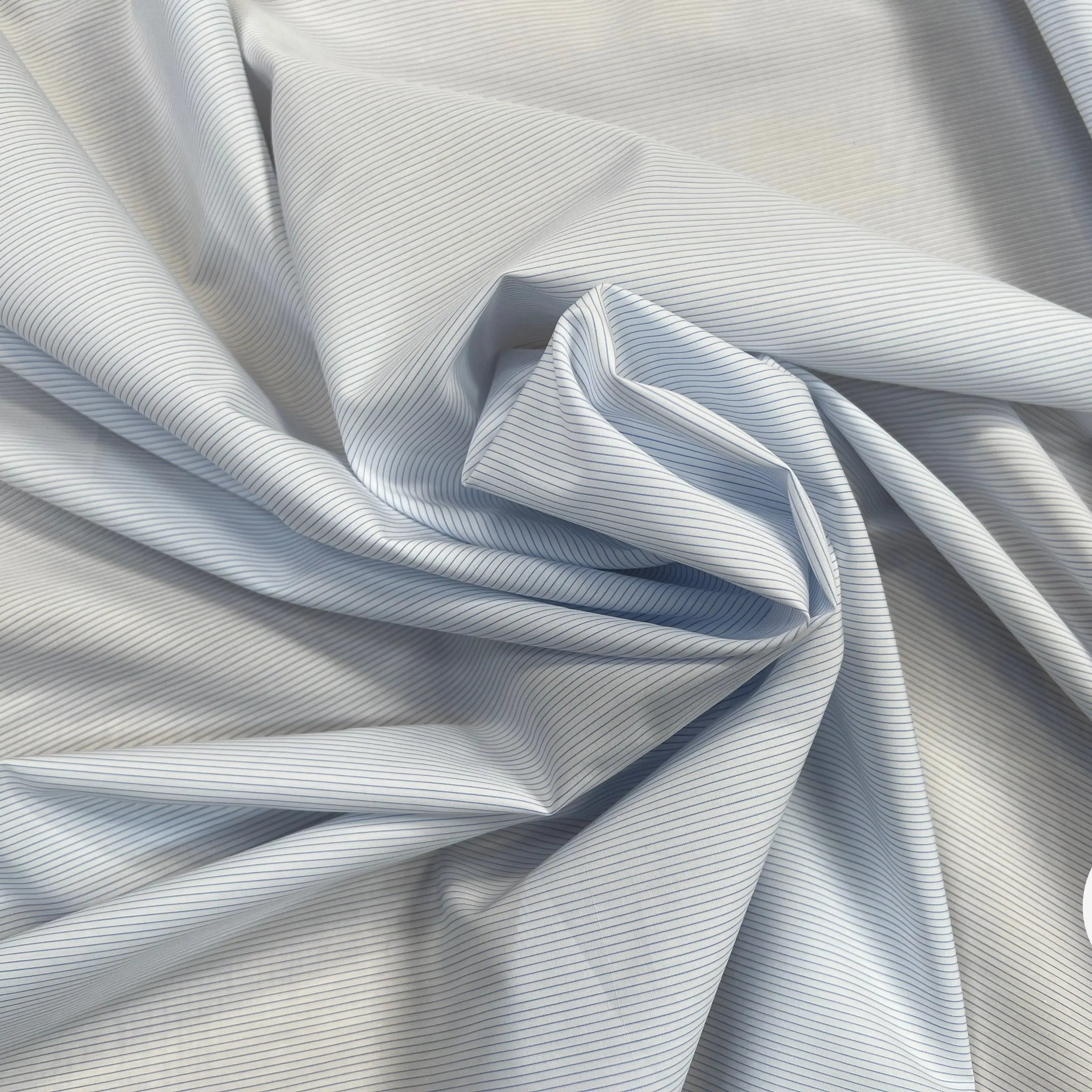 POPELINE COTON BLANCHE FINES RAYURES BLEUX - My Little Coupon