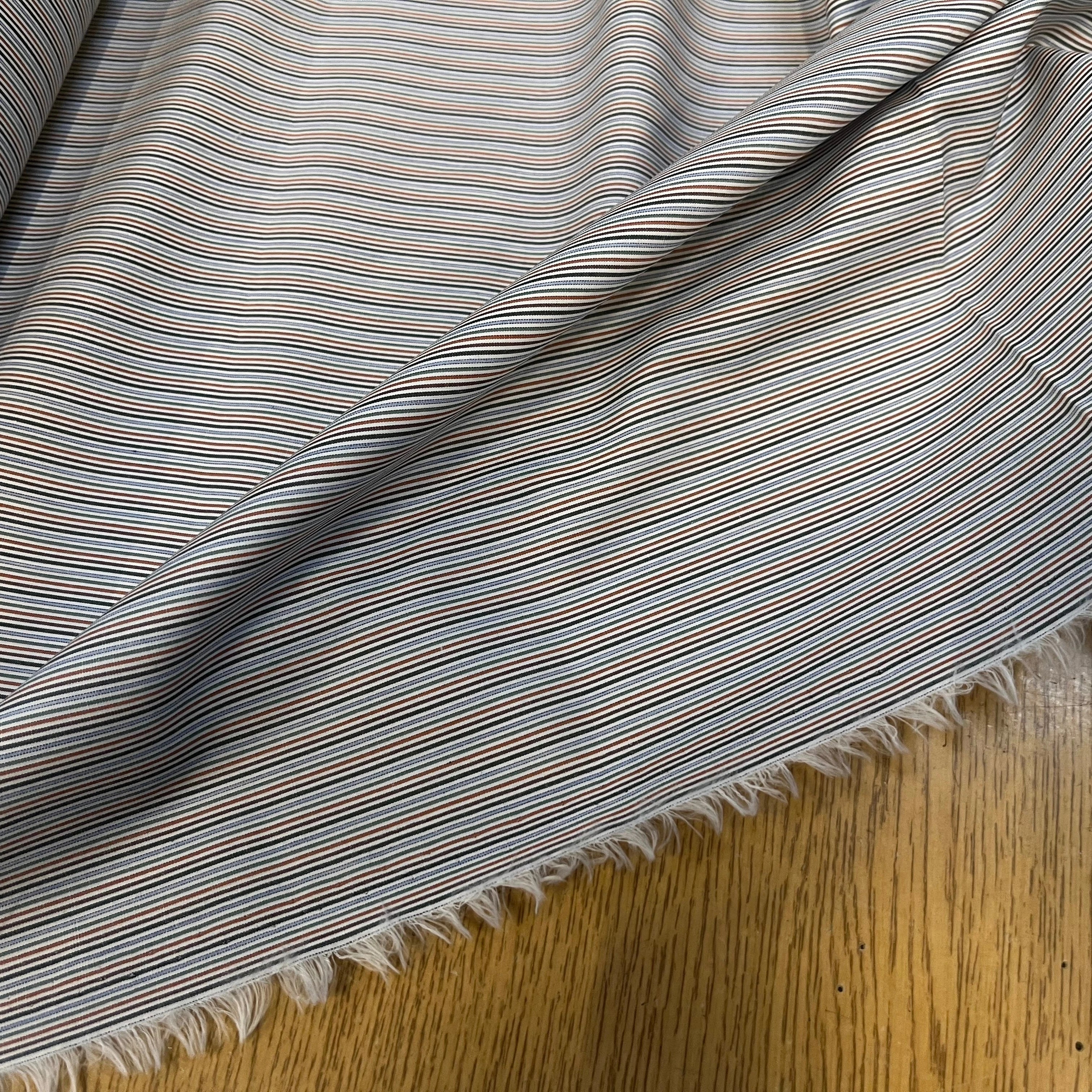 POPELINE DE COTON À MULTIPLES RAYURES PARALLÈLES À LA LISIÈRE - My Little Coupon