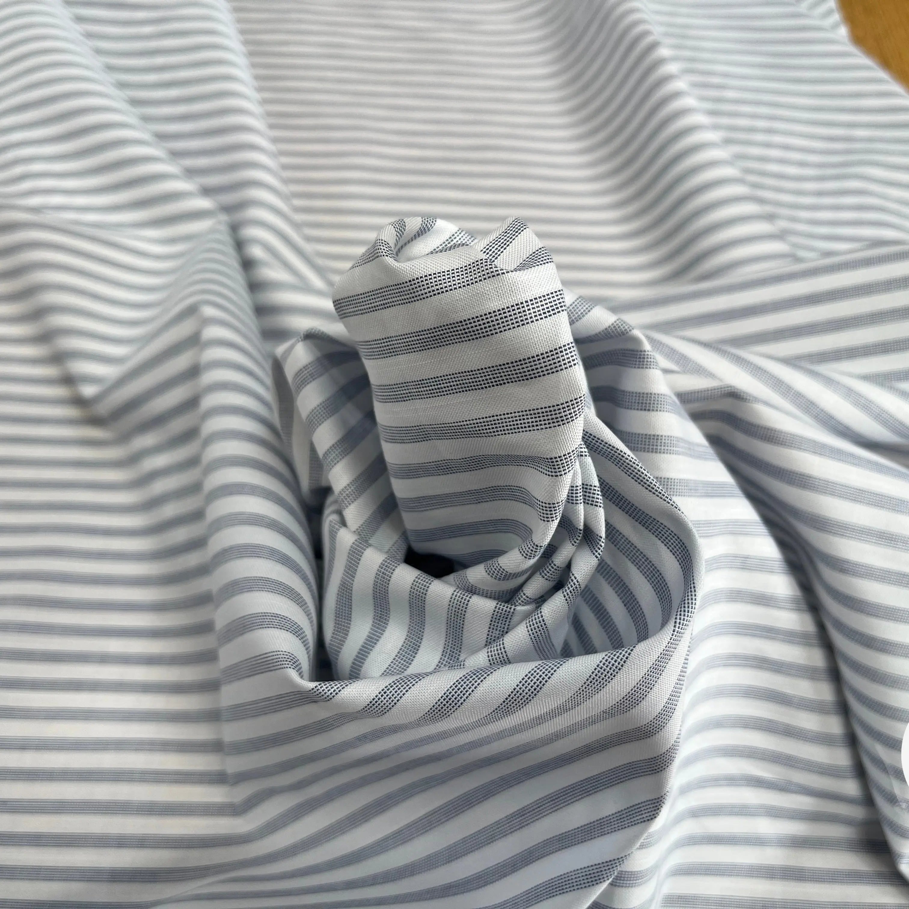 POPELINE DE COTON À RAYURE BLEU FOND BLANC - My Little Coupon