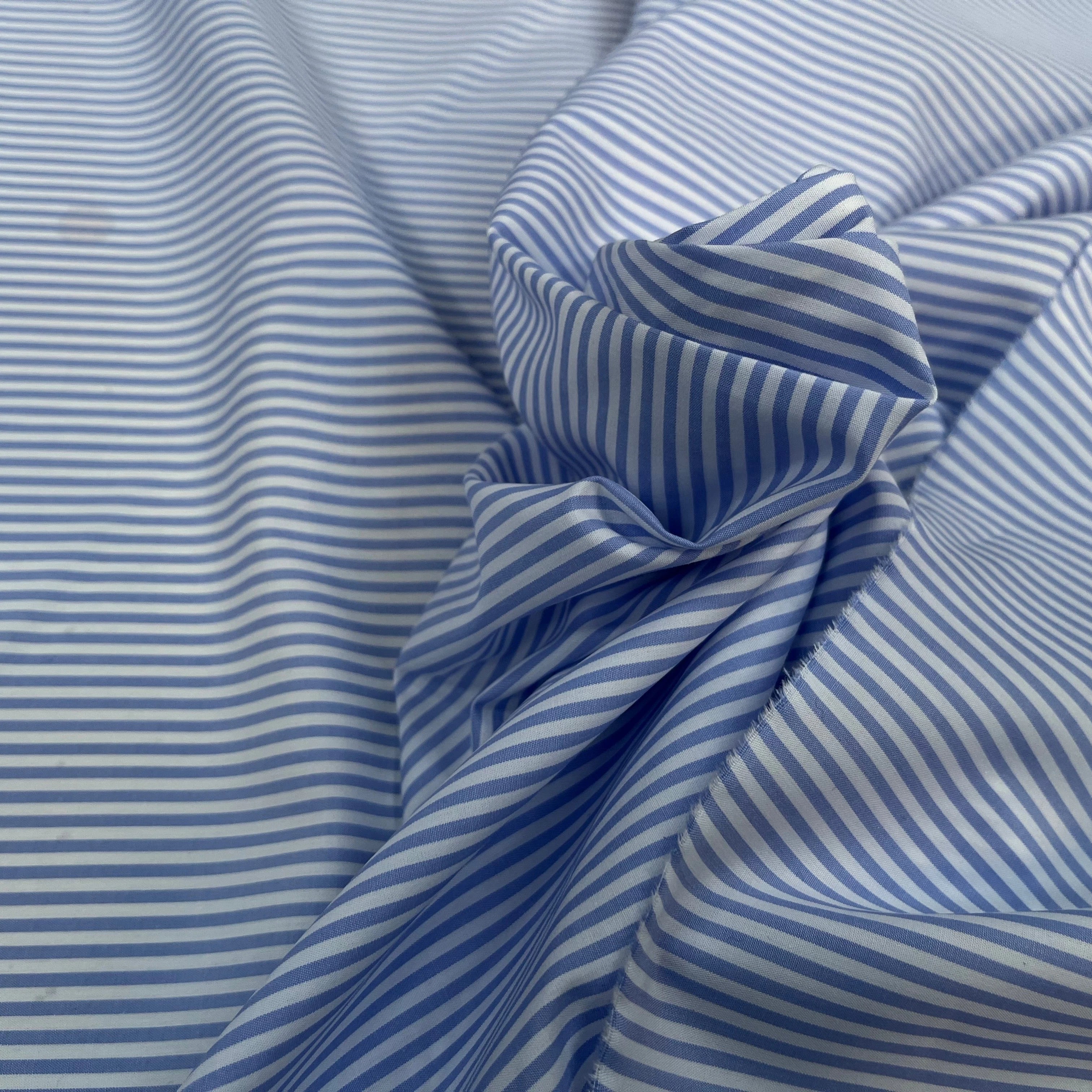 POPELINE DE COTON À RAYURES HORIZONTALES BLEU CLAIRE ET BLANC - My Little Coupon