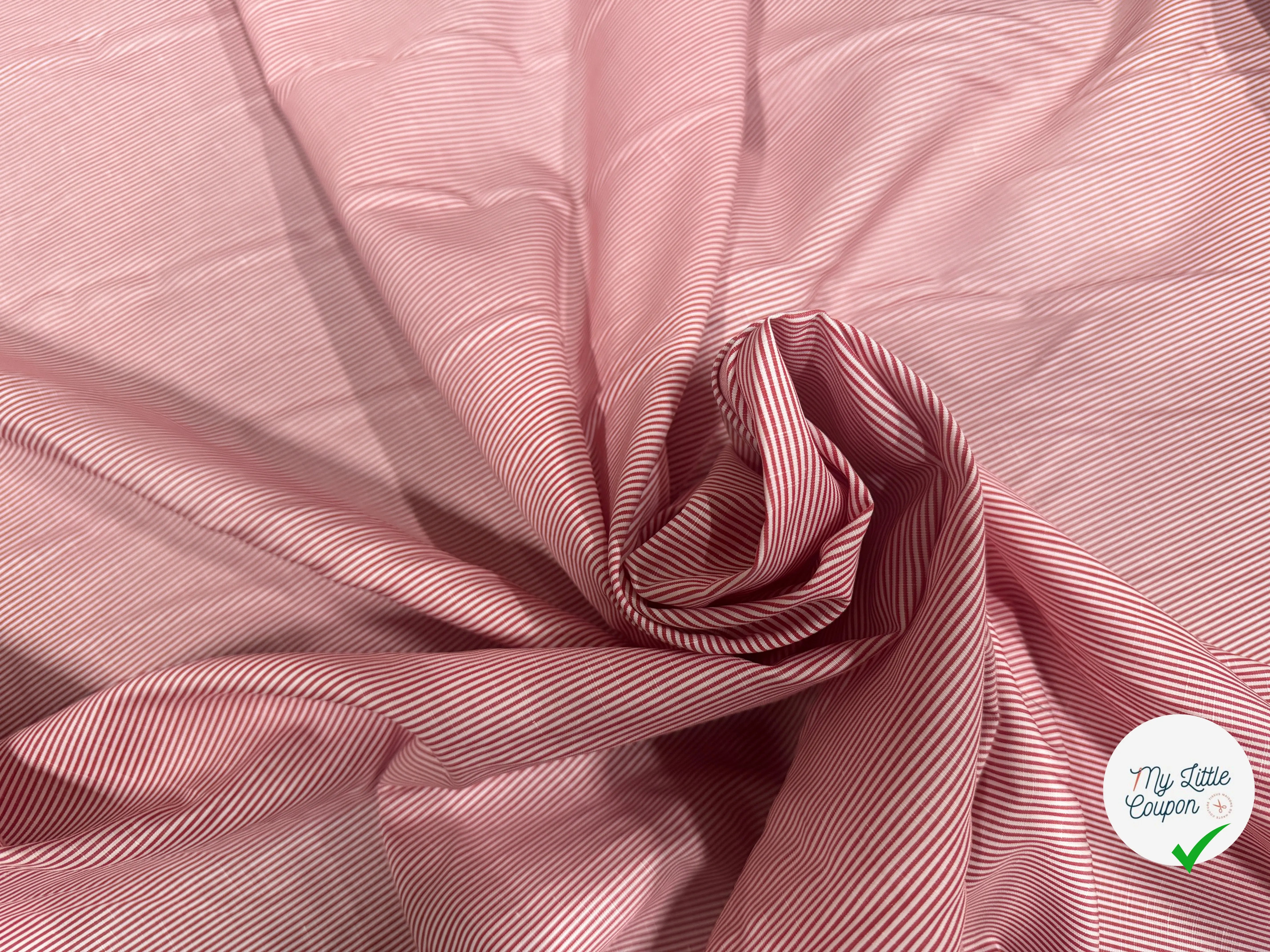 POPELINE DE COTON ALBINI FIGUERAS RAYURES ROUGE - My Little Coupon