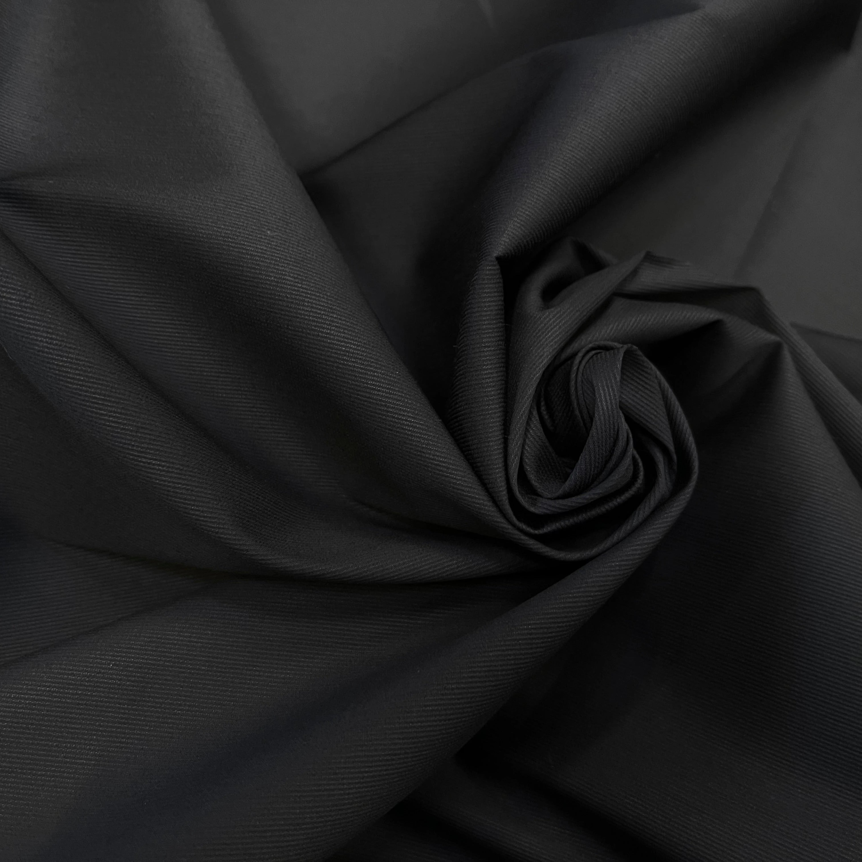 POPELINE DE COTON ALBINI NOIR FLUIDE FINE RAYURES - My Little Coupon