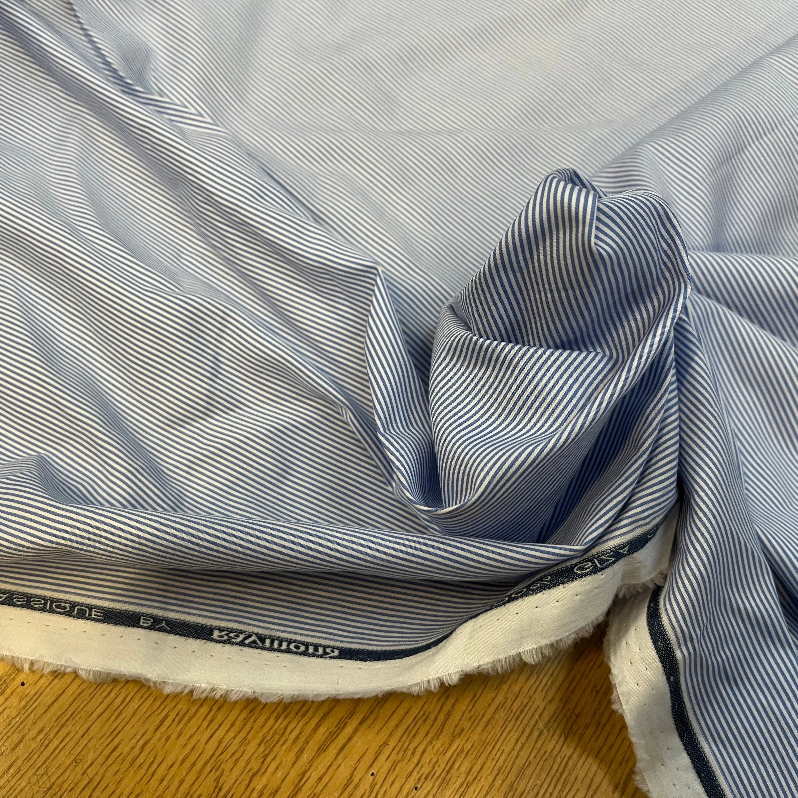 POPELINE DE COTON BICOLORE BLEU ET ORANGE BY RAYMOND - My Little Coupon