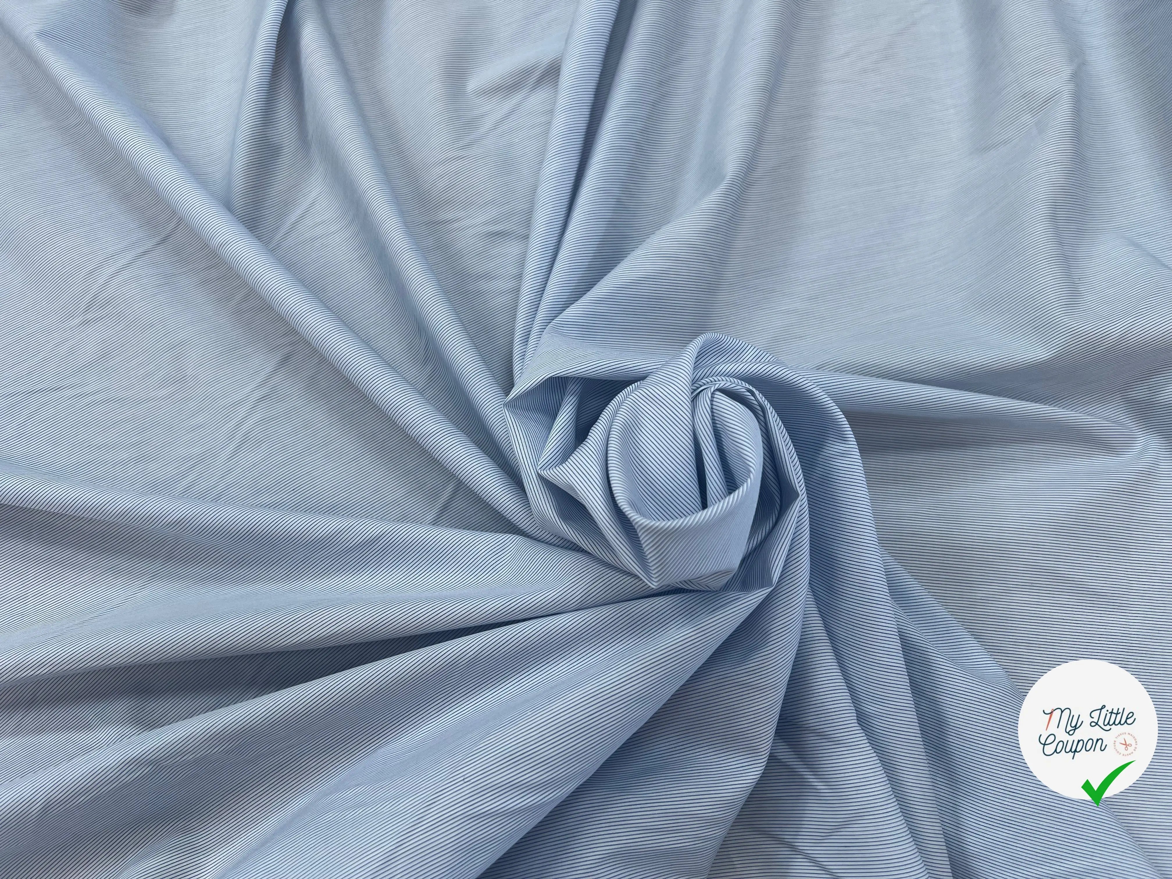 POPELINE DE COTON BLANC A FINES RAYURES BLEU CIEL - My Little Coupon
