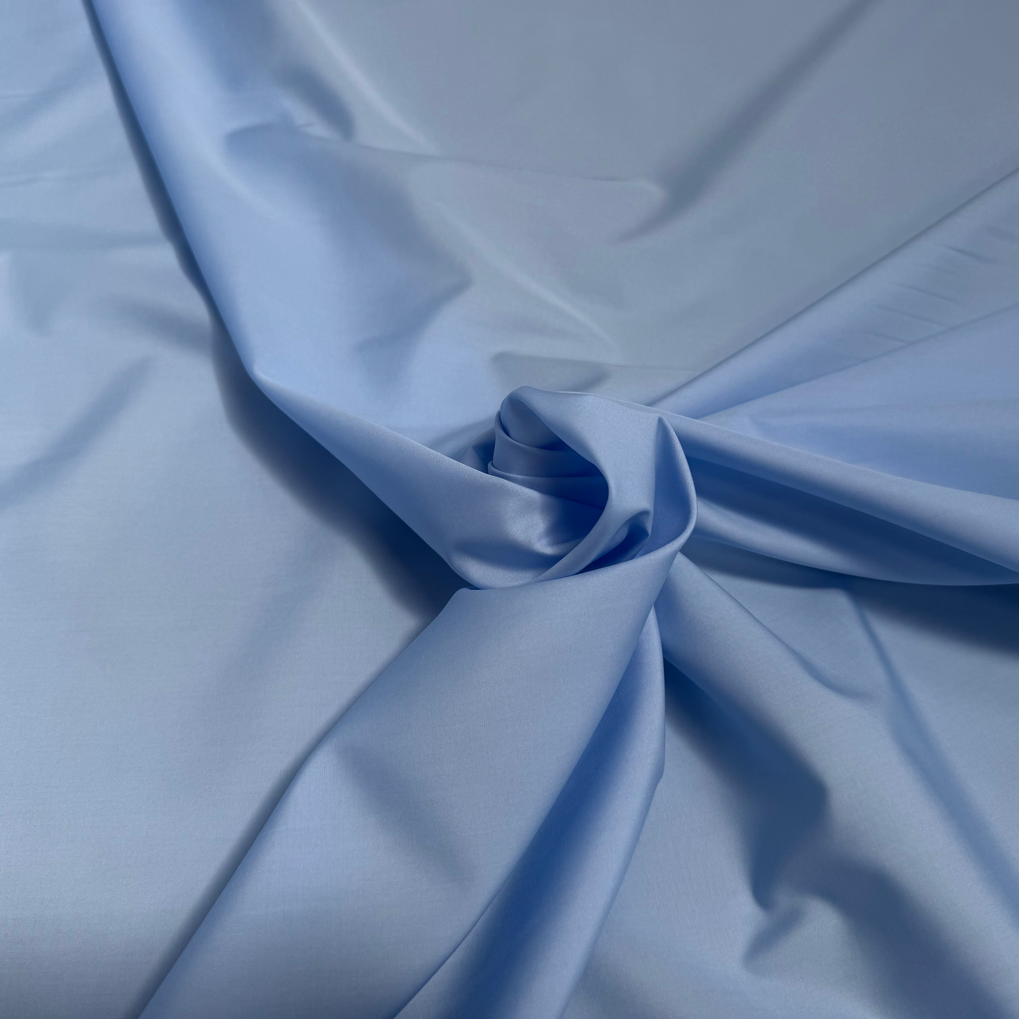 POPELINE DE COTON BLEU CIEL UNI - My Little Coupon