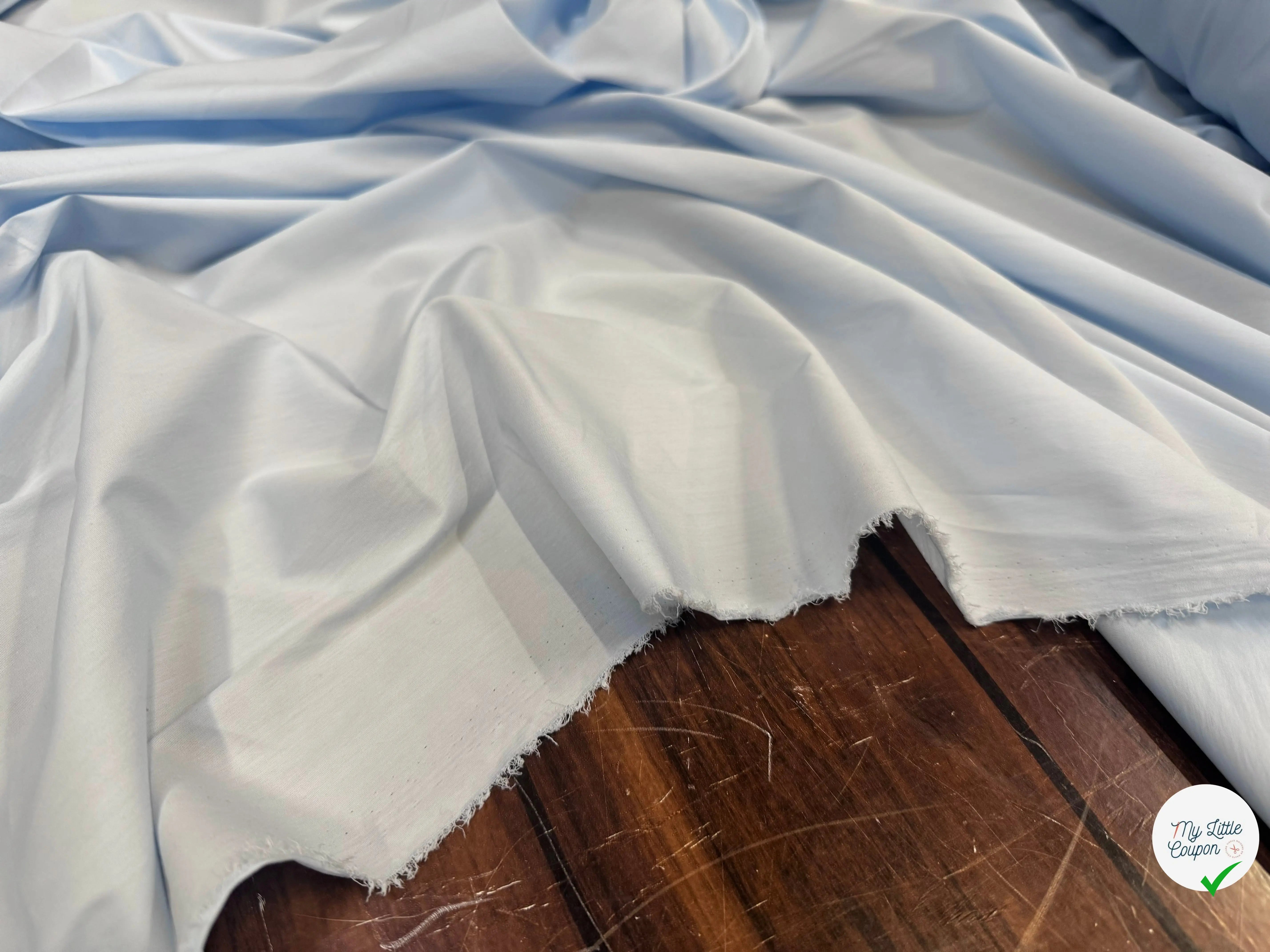 POPELINE DE COTON BLEU LÉGÈREMENT STRETCH - My Little Coupon