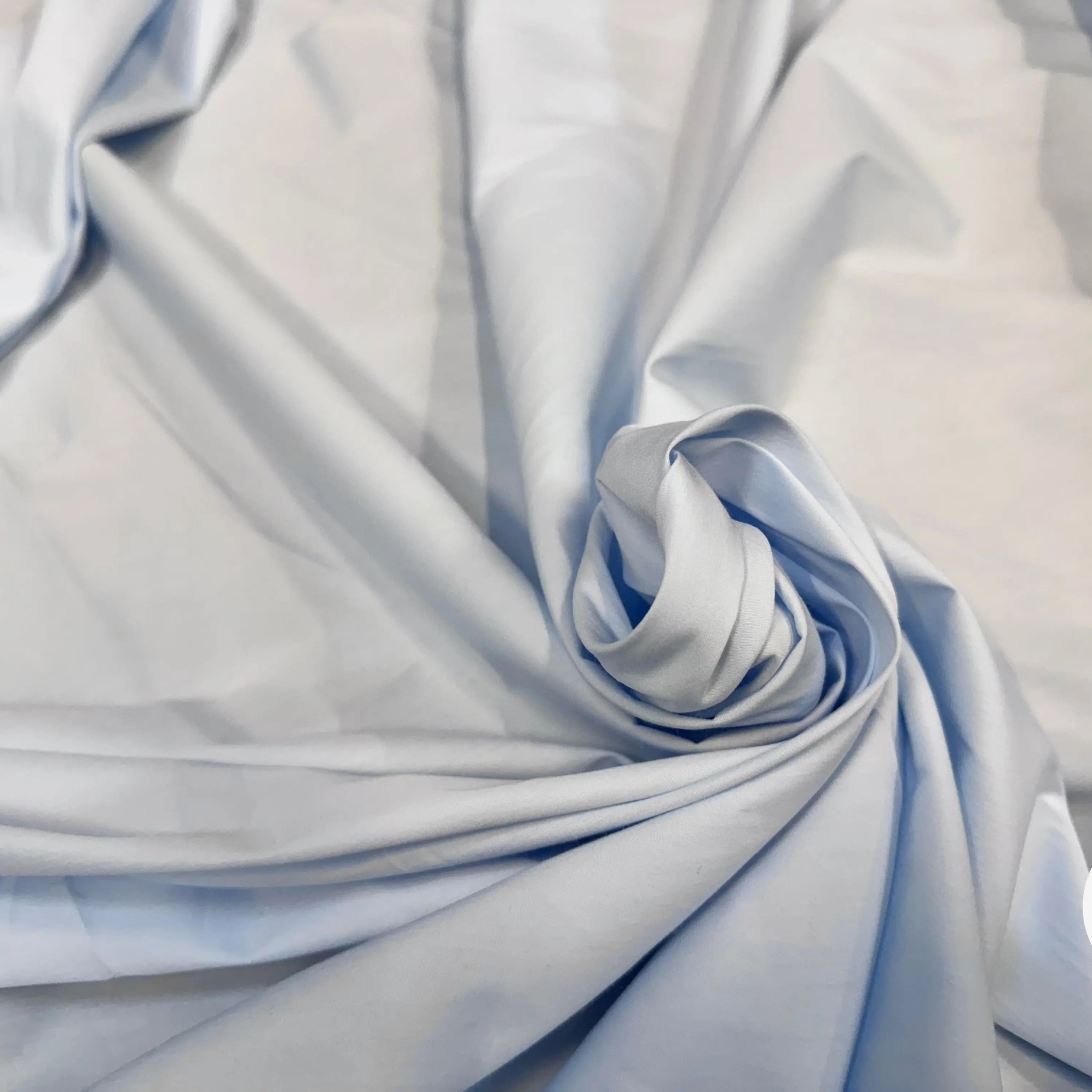 POPELINE DE COTON BLEU LÉGÈREMENT STRETCH - My Little Coupon