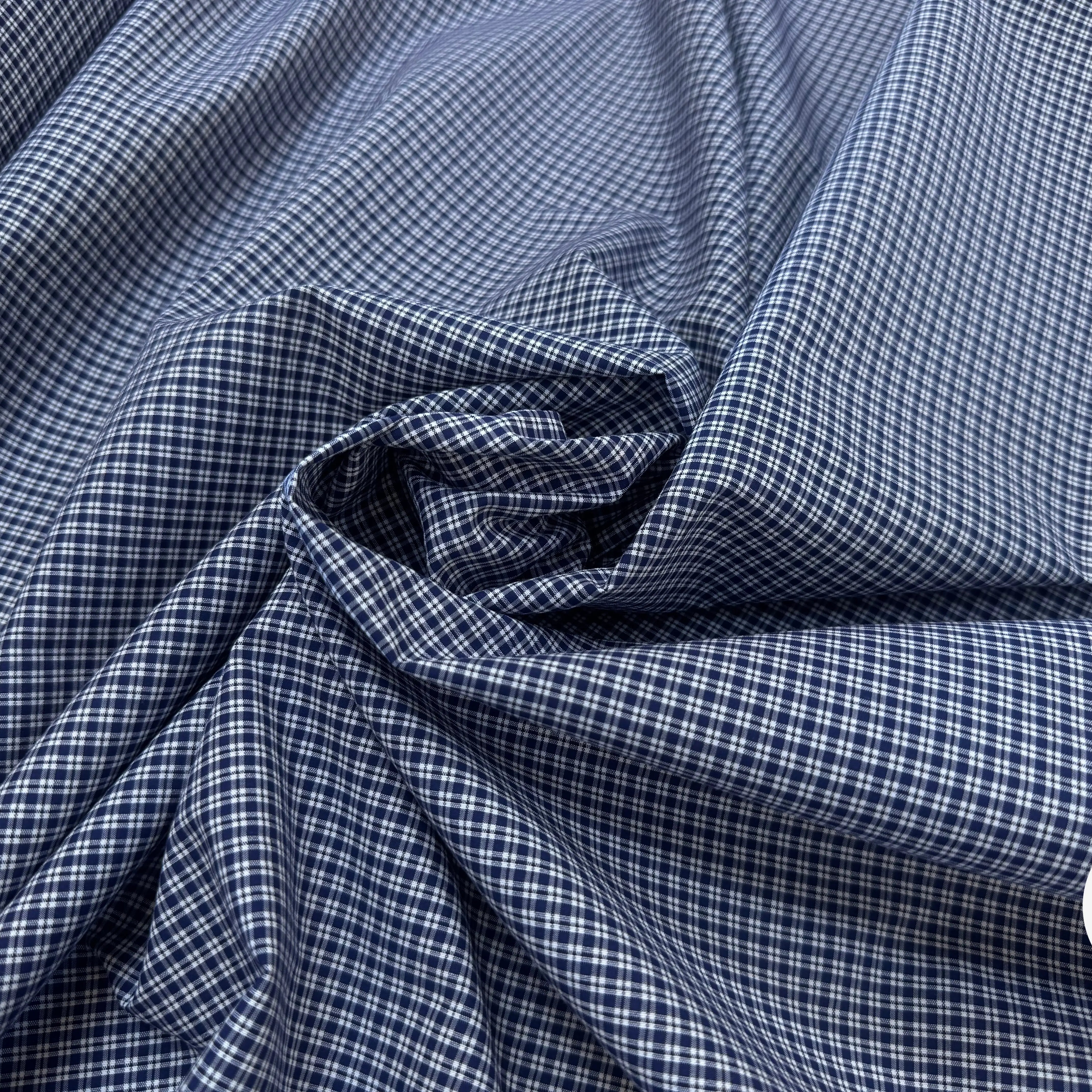 POPELINE DE COTON BLEU MARINE A PETITS CARREAUX BLANC - My Little Coupon