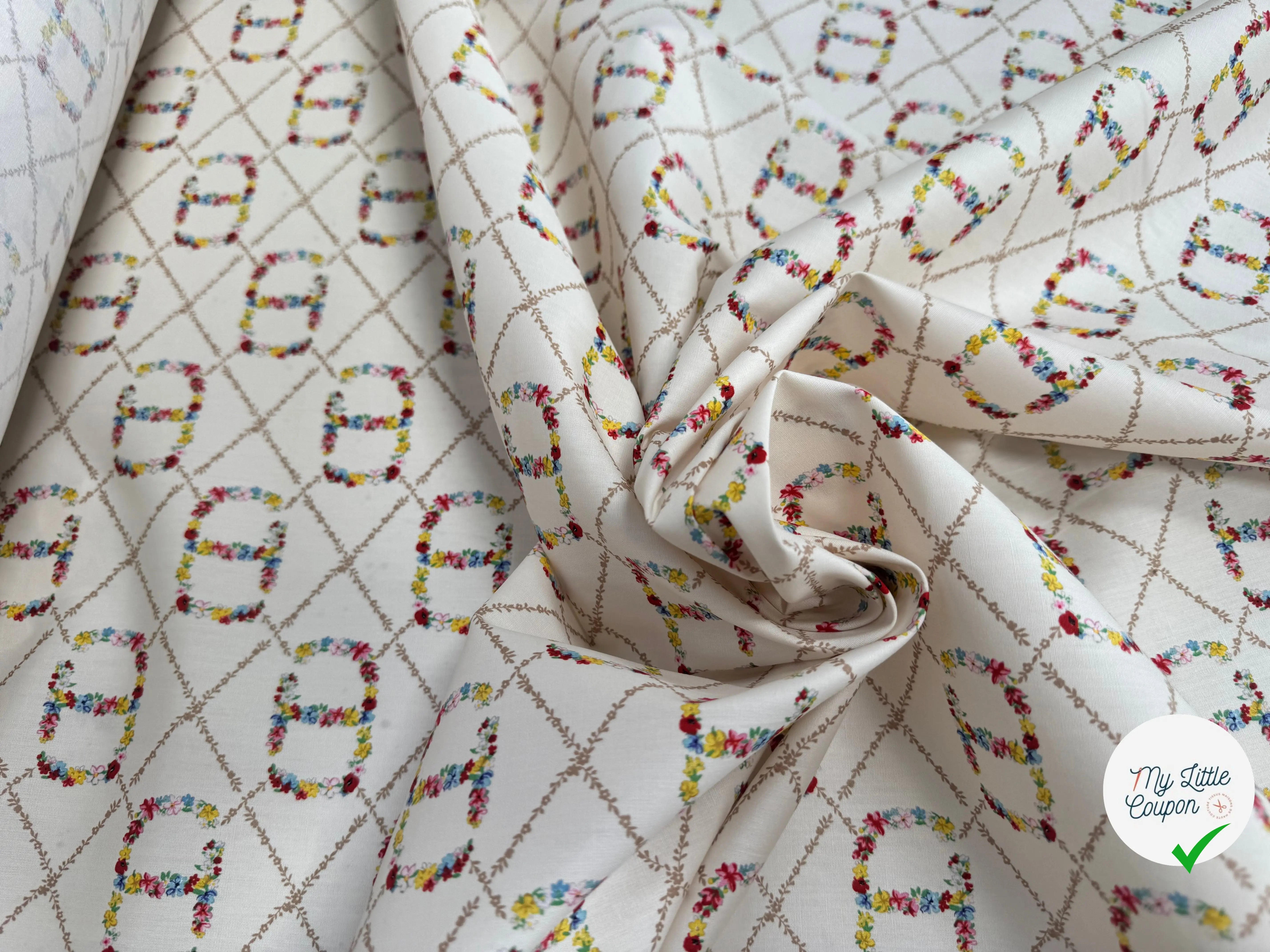 POPELINE DE COTON BOUCLE CEINTURE FLEURIES FOND BEIGE - My Little Coupon