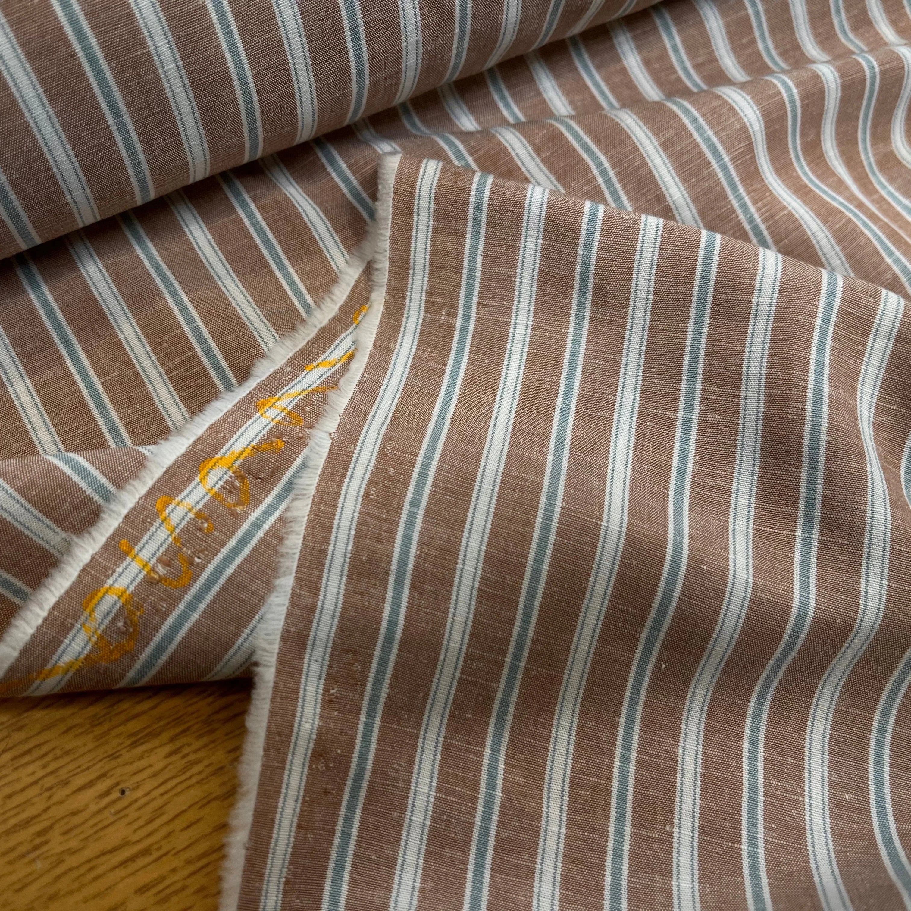 POPELINE DE COTON CANELLE À RAYURES BLEUES ET BLANCHES - My Little Coupon