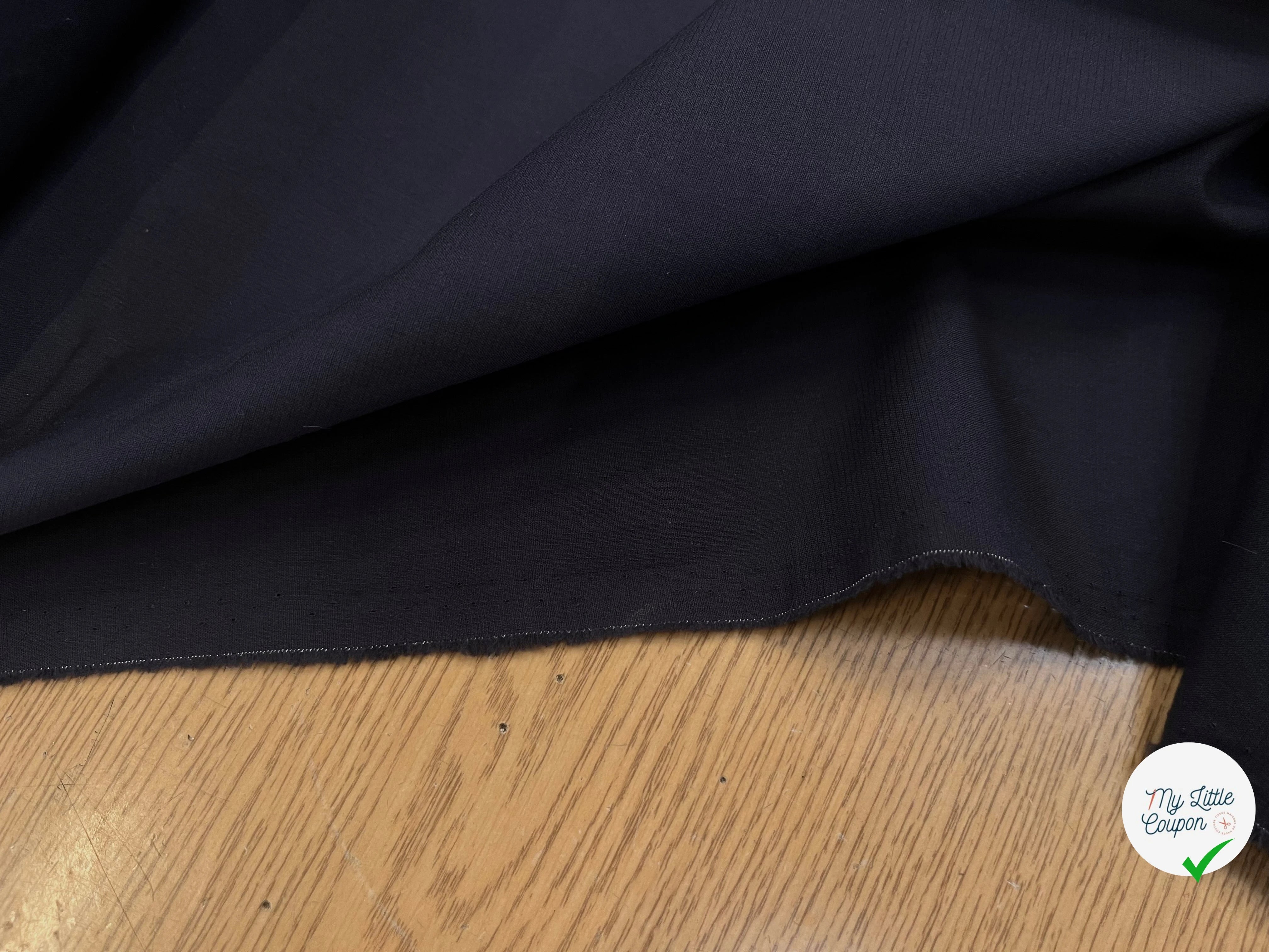 POPELINE DE COTON FINEMENT RAYÉE BLEU MARINE 154CM - My Little Coupon