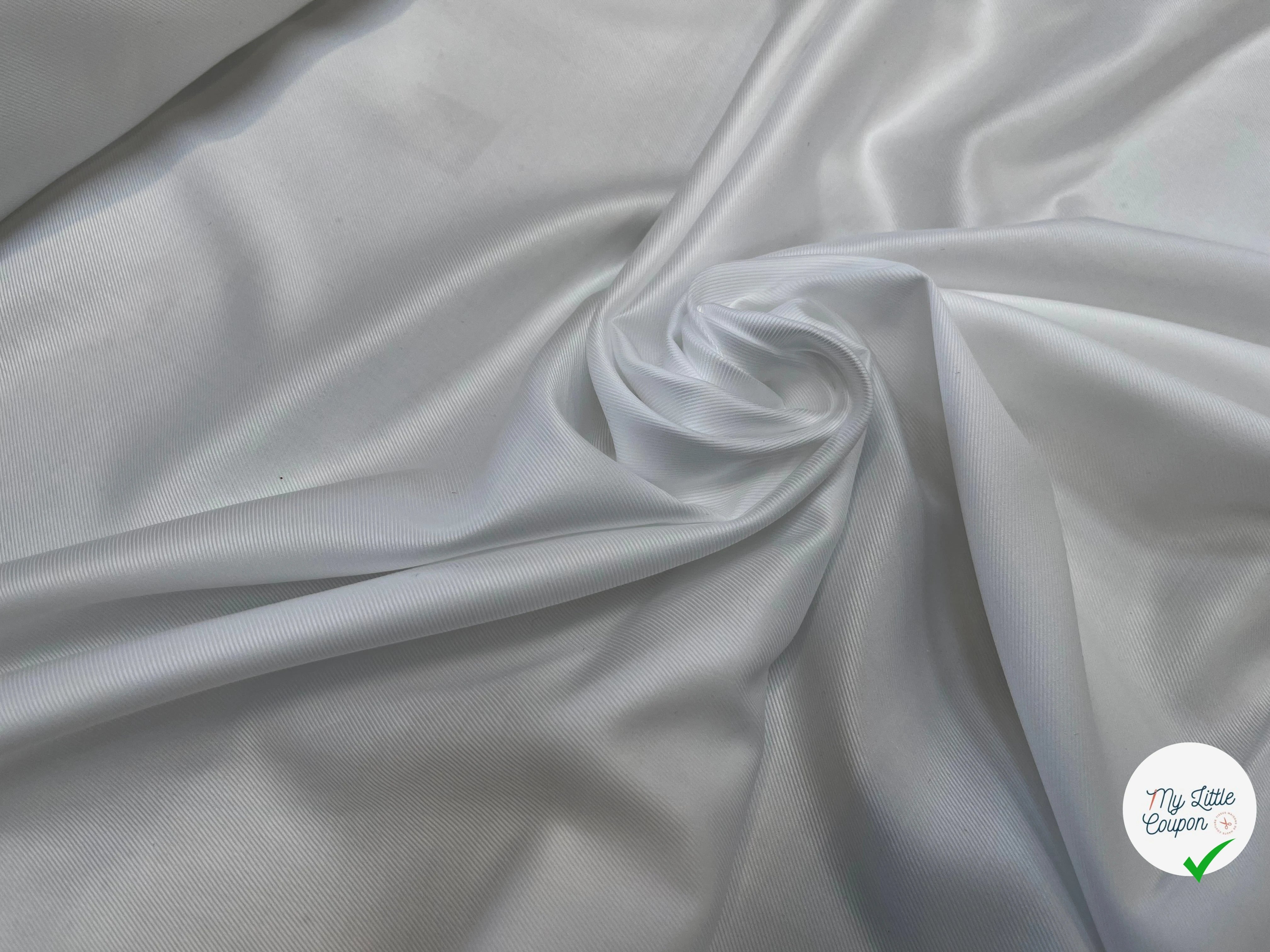 POPELINE DE COTON FINEMENT SERGÉE BLANC FLUIDE - My Little Coupon
