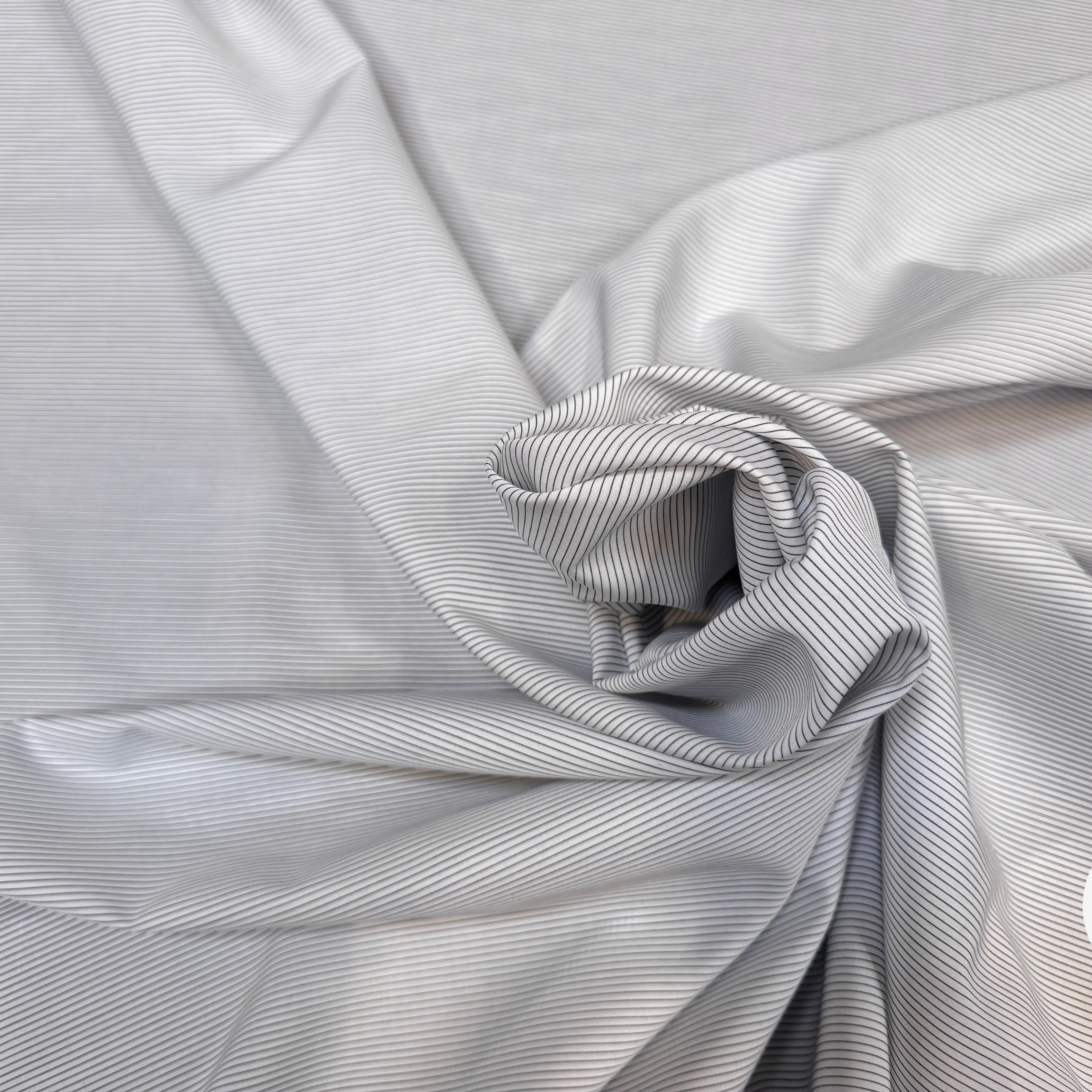 POPELINE DE COTON FINES RAYURES BLEU ET MARRON - My Little Coupon