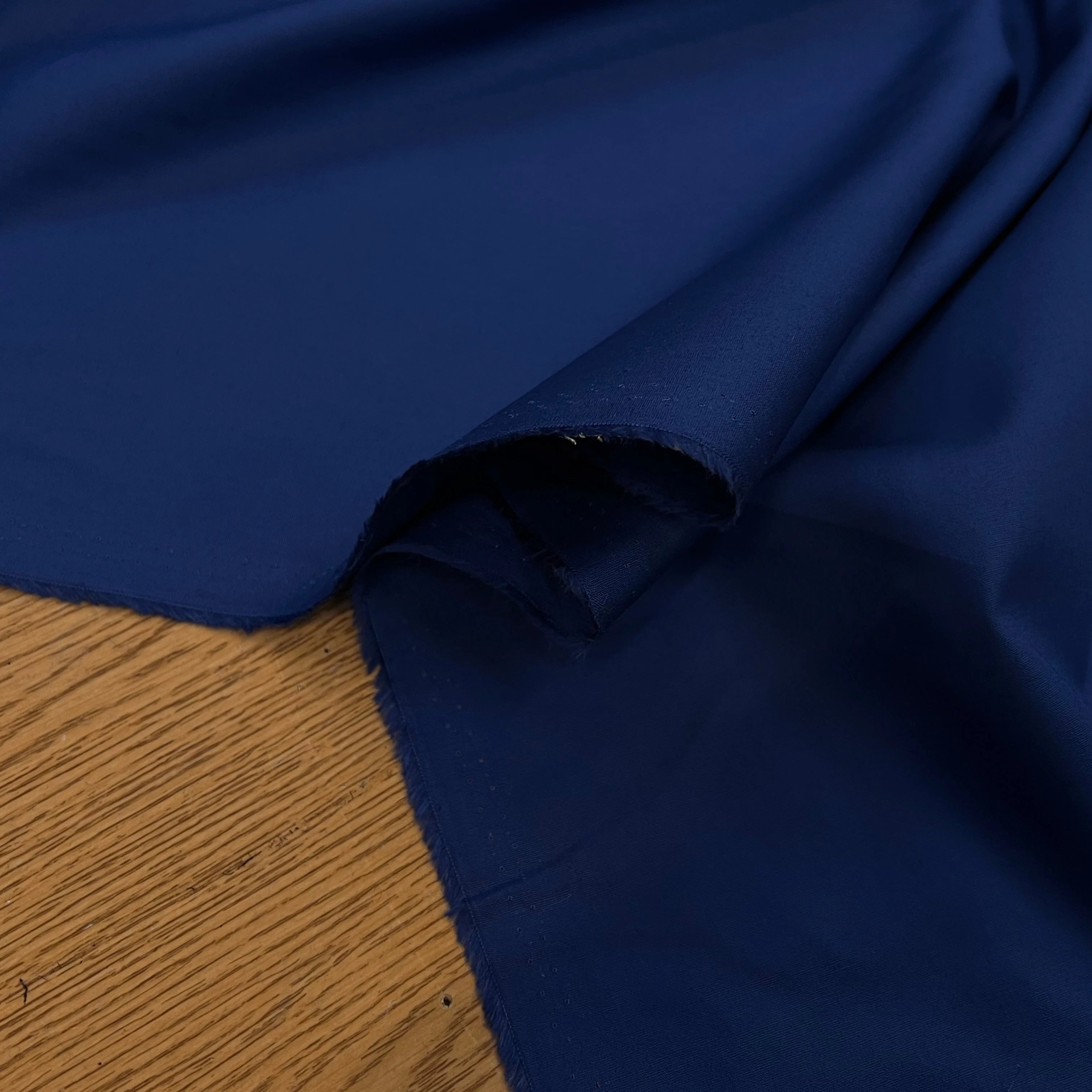 POPELINE DE COTON FLUIDE BLEU 100% COTON 115CM - My Little Coupon