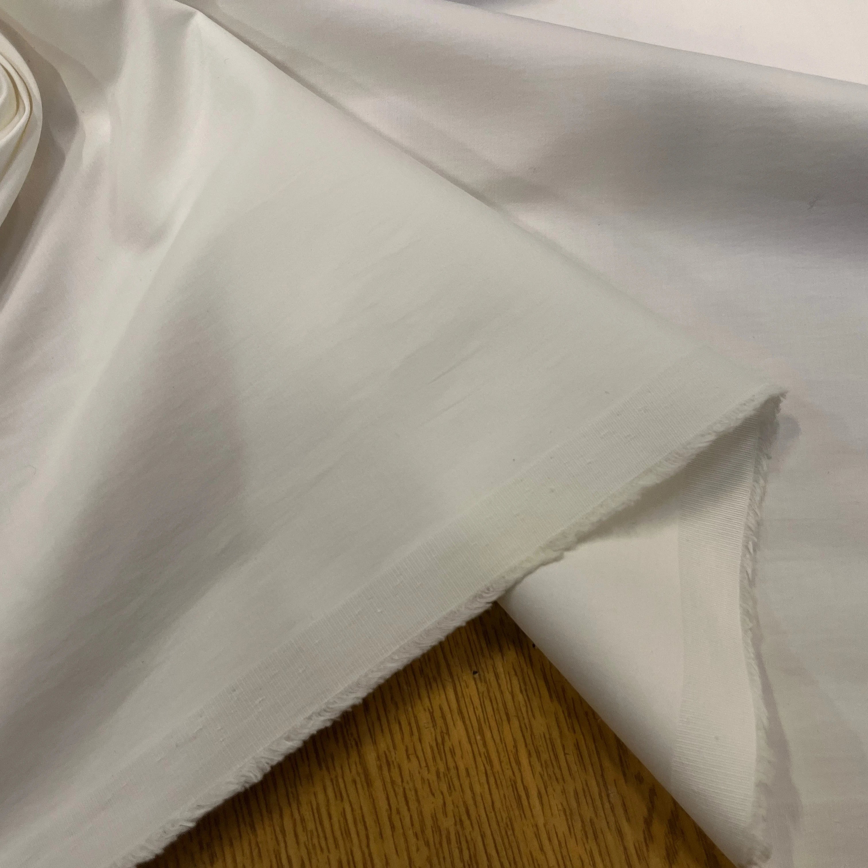 POPELINE DE COTON FROIDE ET LISSE BLANCHE 135CM - My Little Coupon