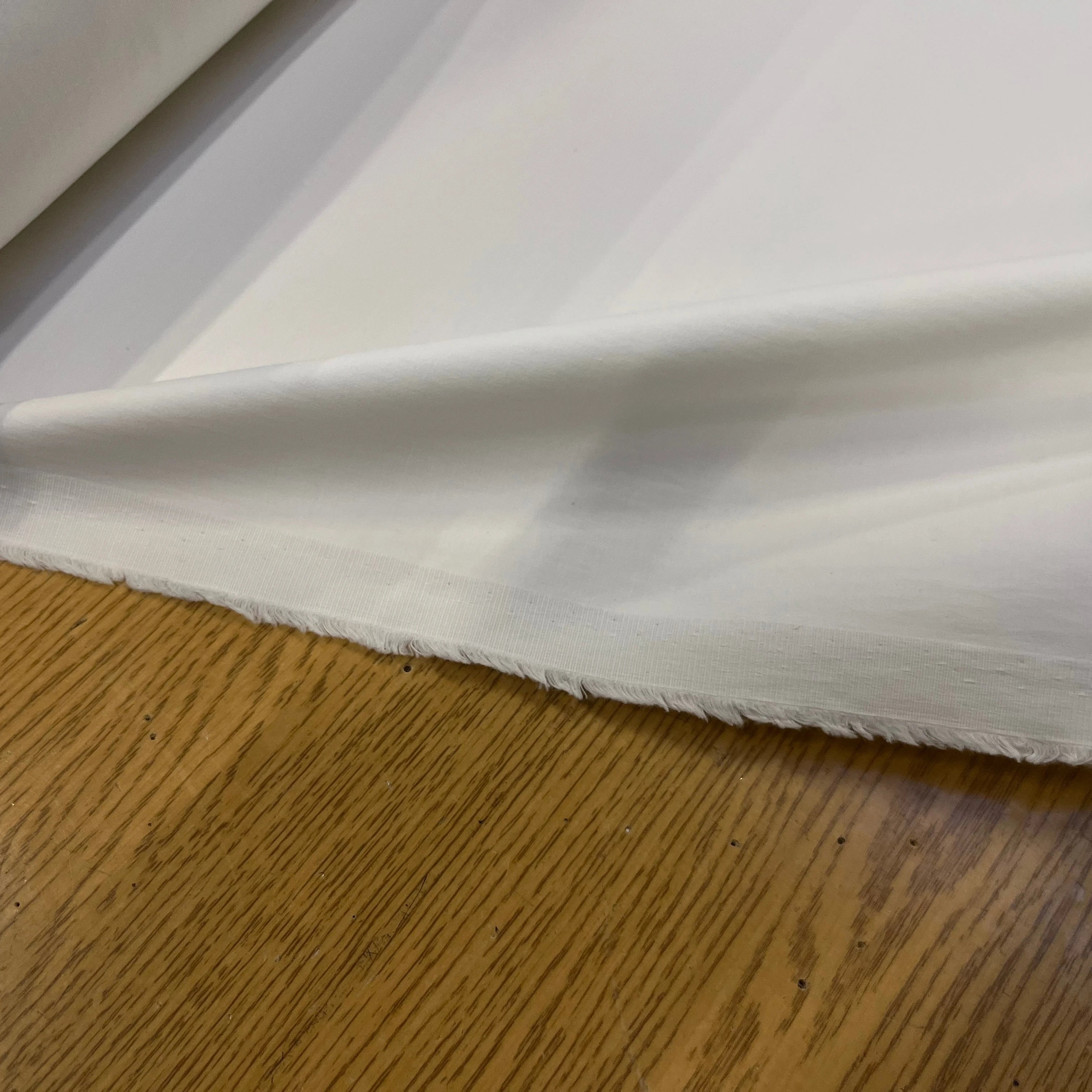 POPELINE DE COTON FROIDE ET LISSE BLANCHE 135CM - My Little Coupon