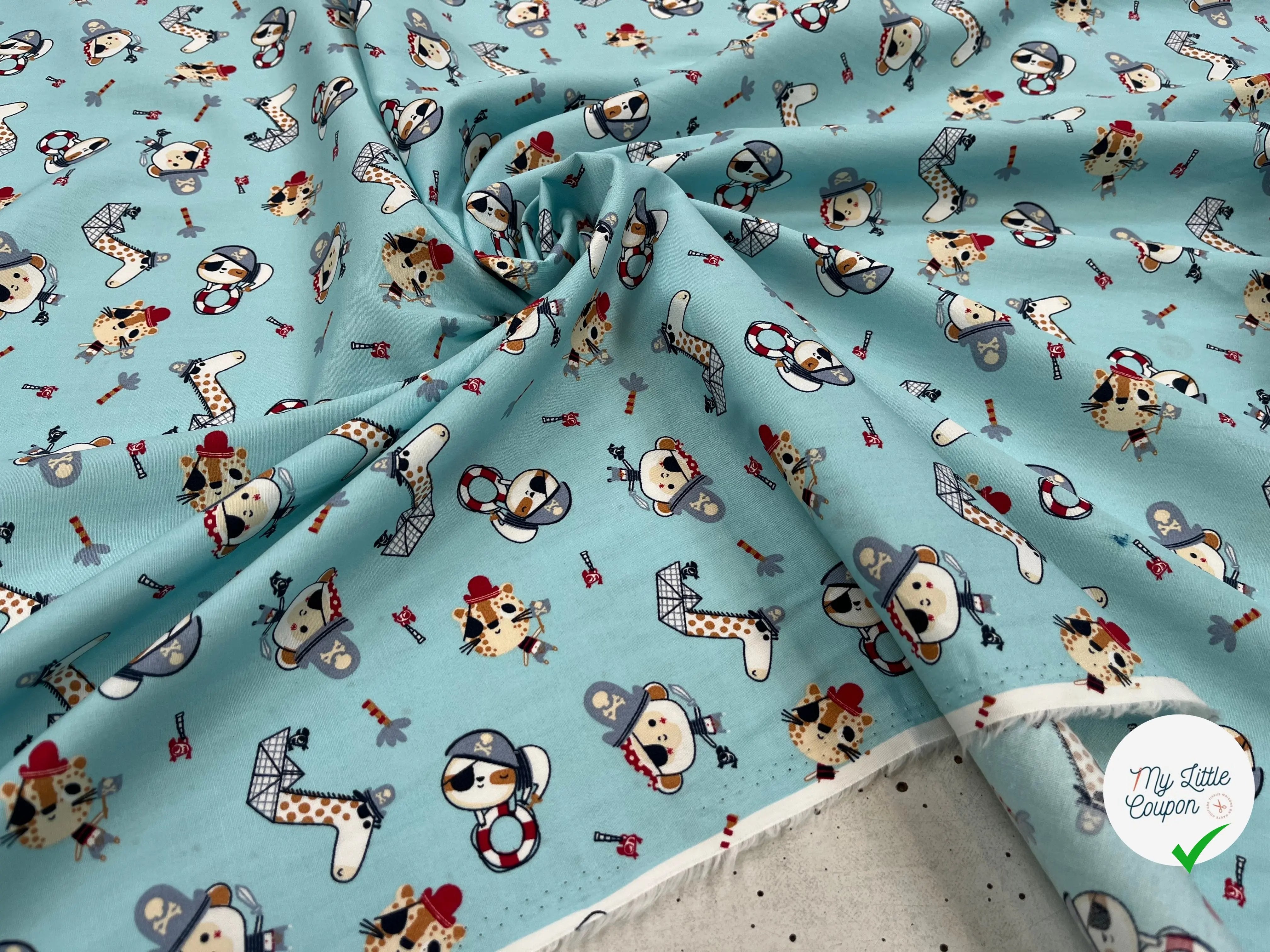 POPELINE DE COTON IMPRIMÉE LITTLE ONES PIRATES KID BLEU CIEL - My Little Coupon