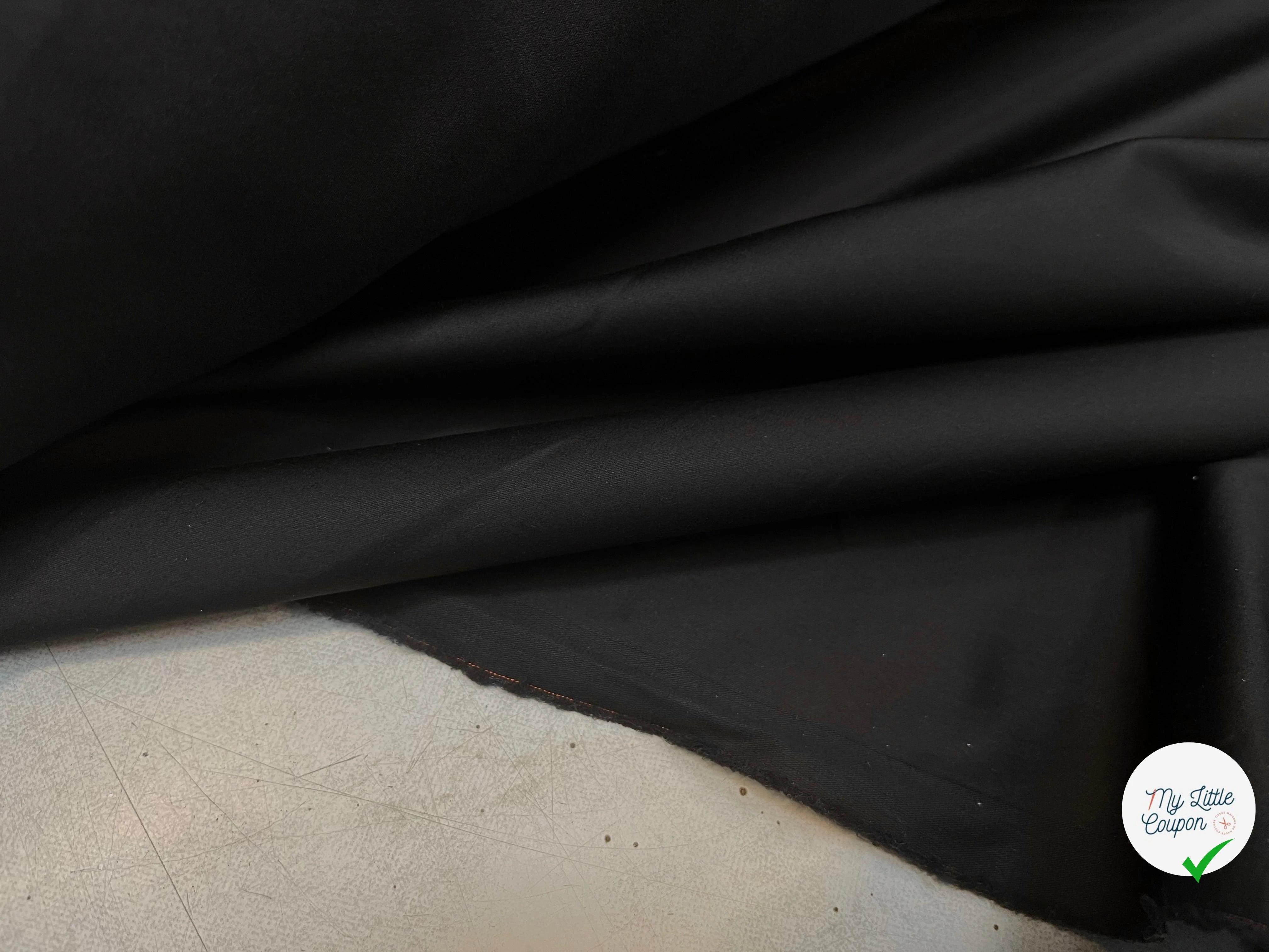 POPELINE DE COTON LISSE ET FLUIDE NOIR 145CM - My Little Coupon