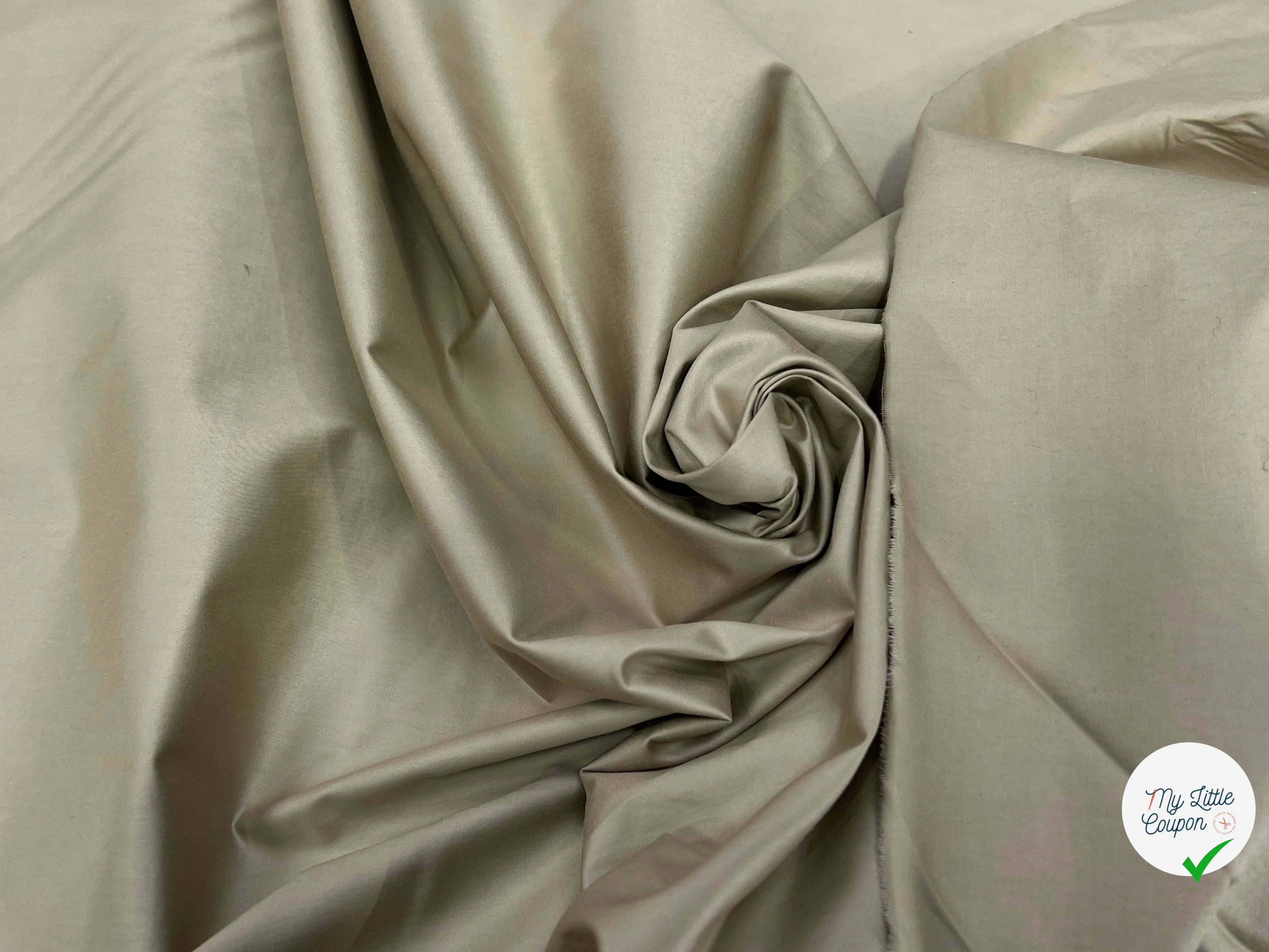 POPELINE DE COTON LISSE LÉGÈREMENT SATINÉ BEIGE CLAIR (SABLE) 140CM - My Little Coupon