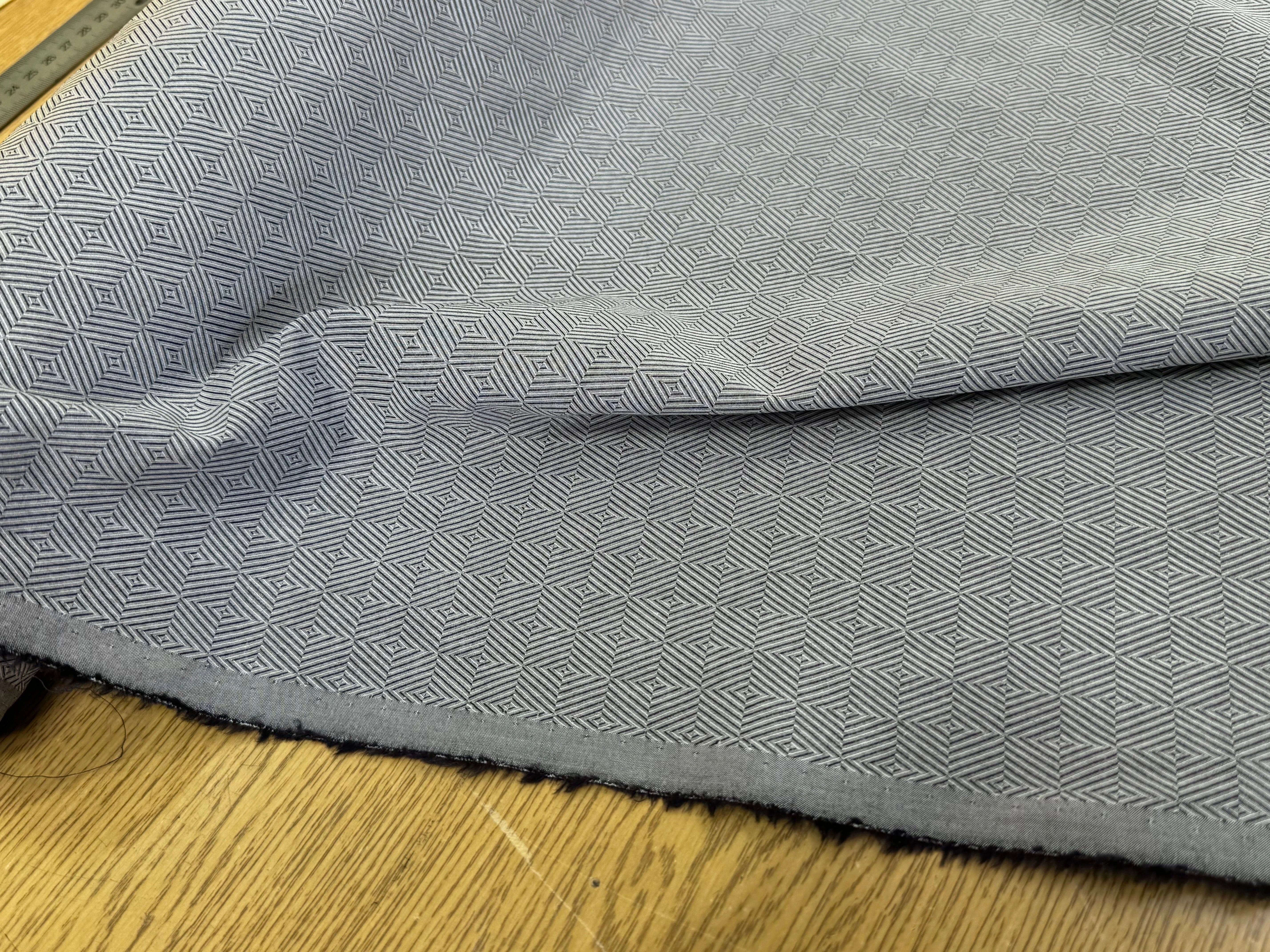 POPELINE DE COTON MOTIFS GÉOMETRIQUES GRIS - My Little Coupon