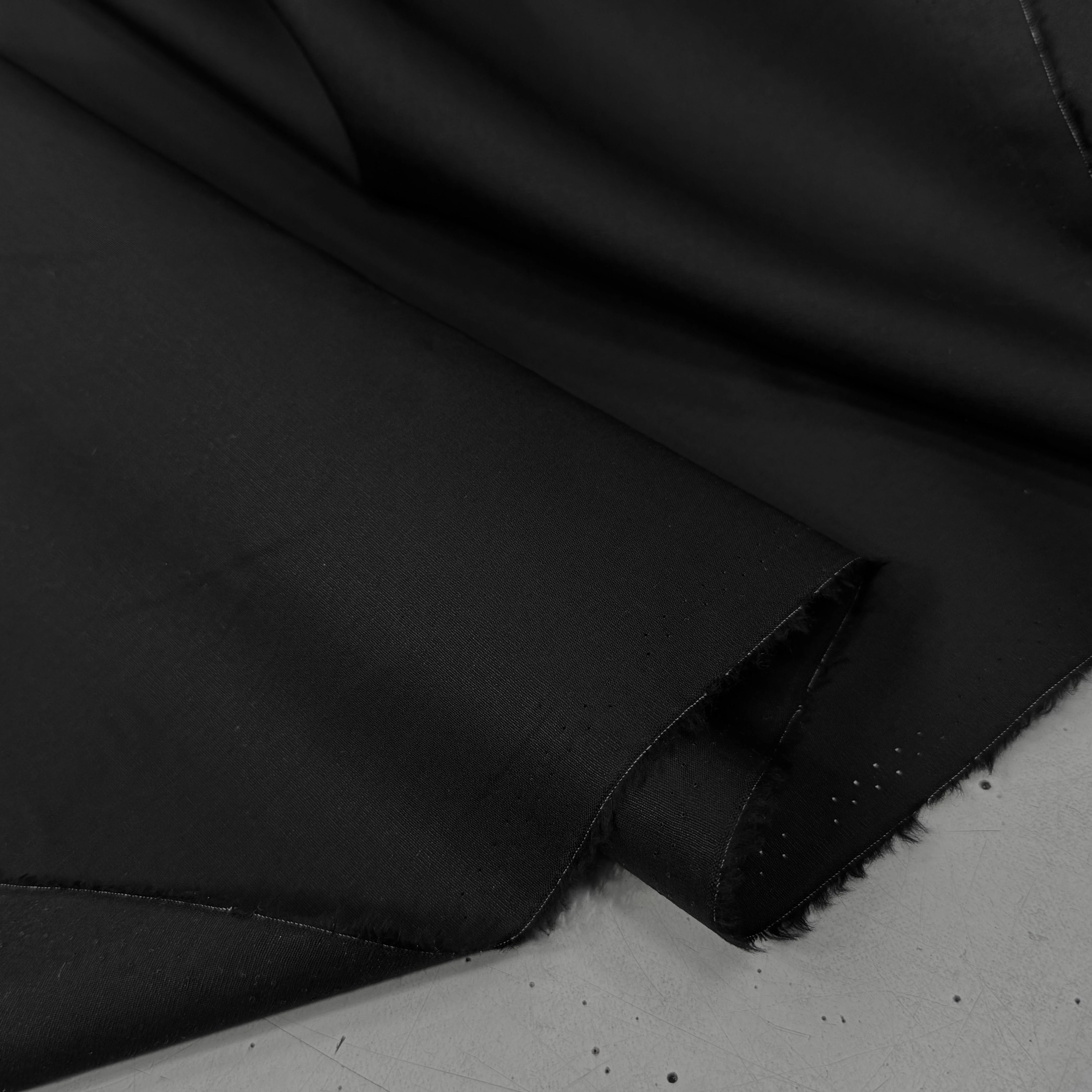 POPELINE DE COTON NOIR 150 CM - My Little Coupon