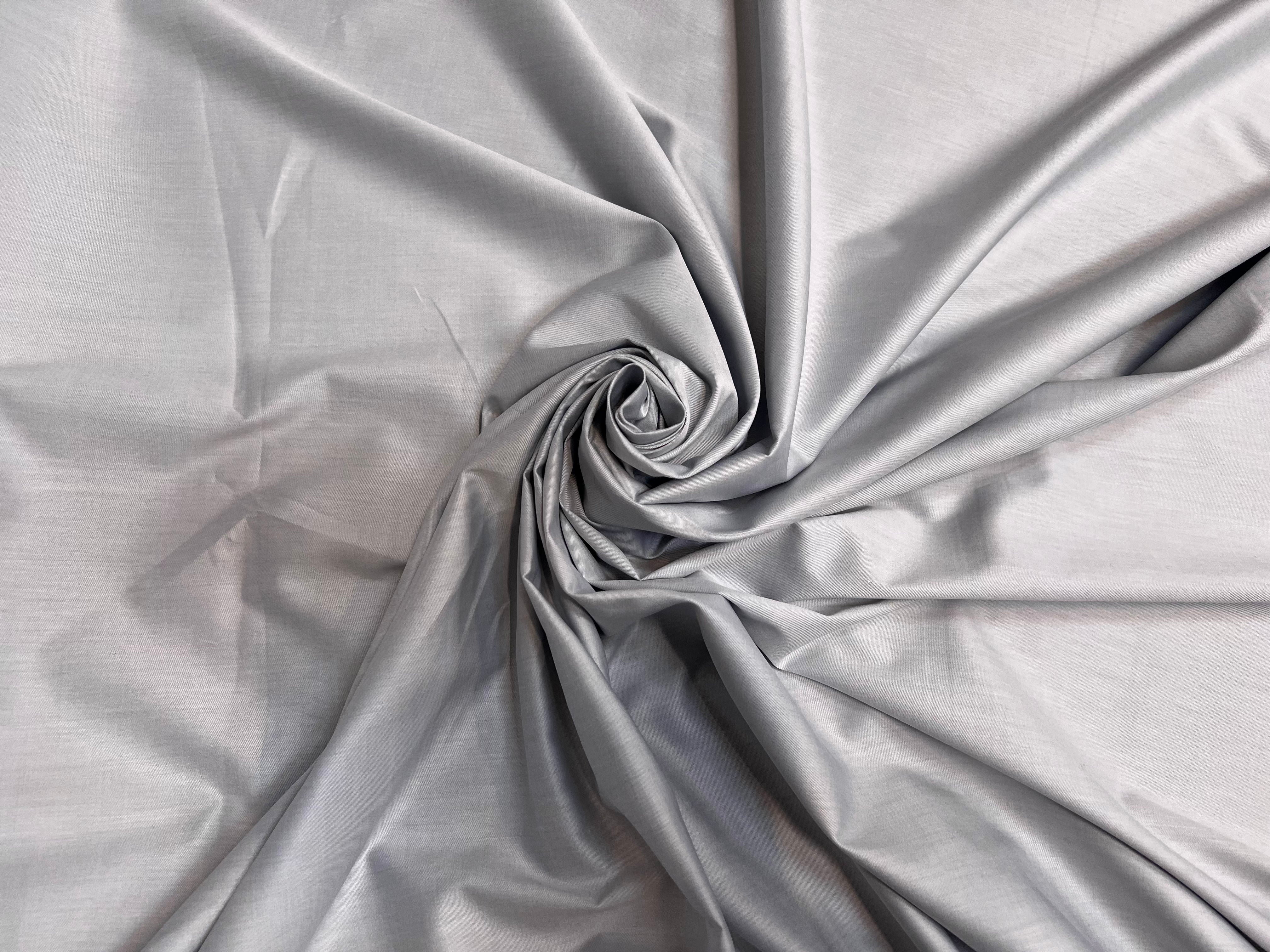 POPELINE DE COTON SATIN TESSITURA MONTI 1911 GRIS BLEUTÉ - My Little Coupon