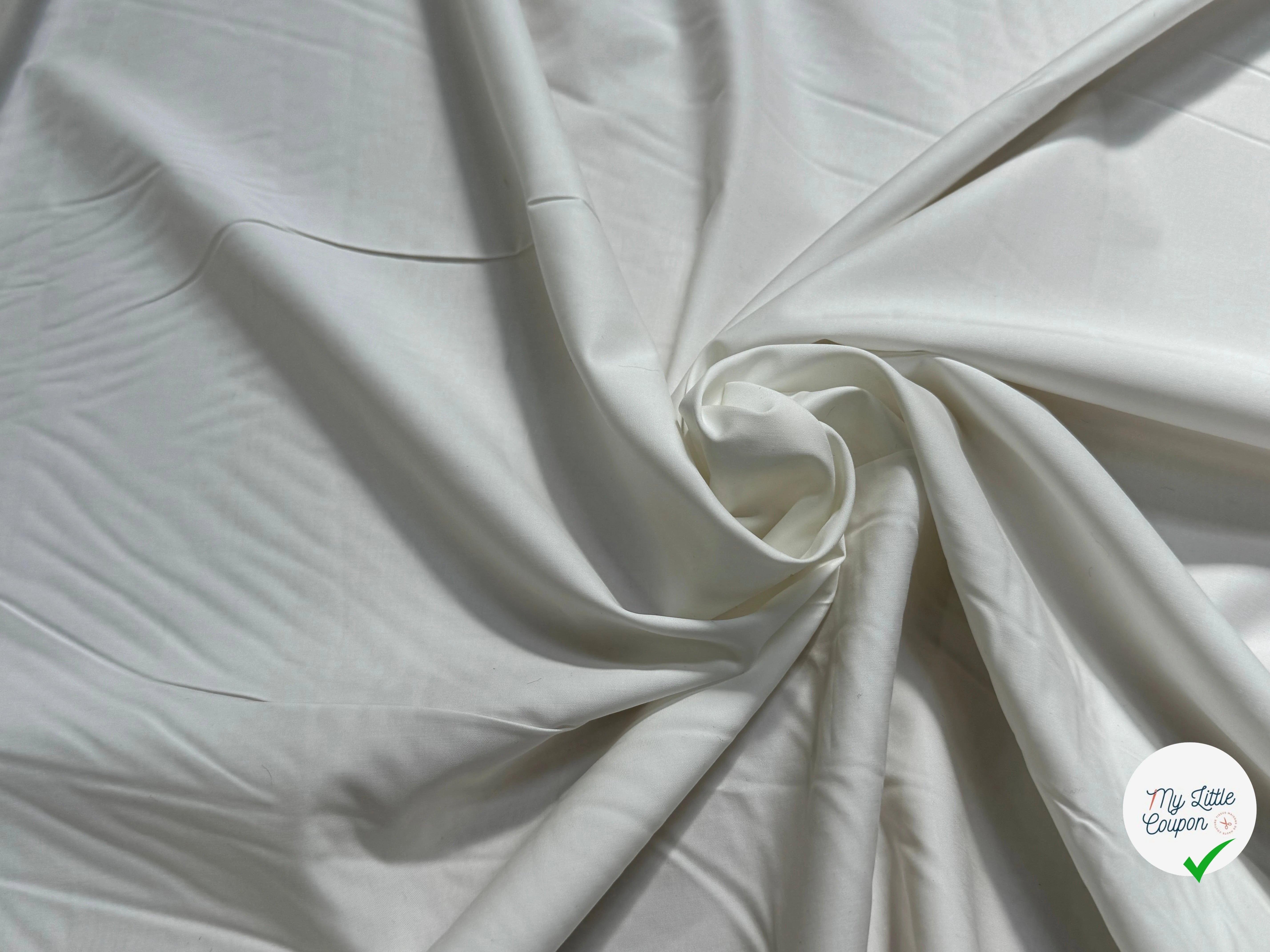POPELINE DE COTON SATINÉE BLANC CASSÉ STRETCH QUALITÉ COUTURE TOUCHER DOUX - My Little Coupon
