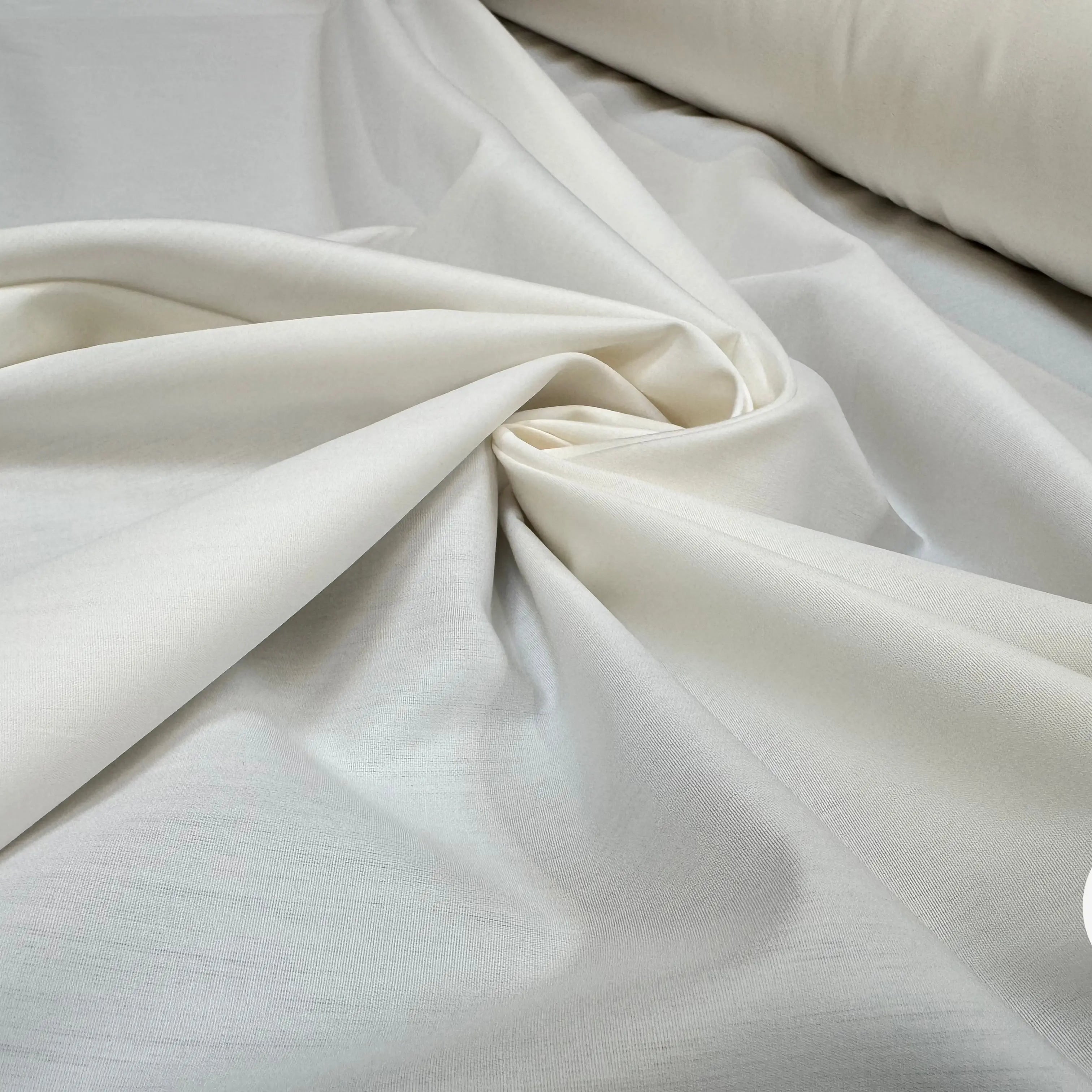 POPELINE DE COTON SIMPLE MILKY WHITE TRANSPARENTE - My Little Coupon