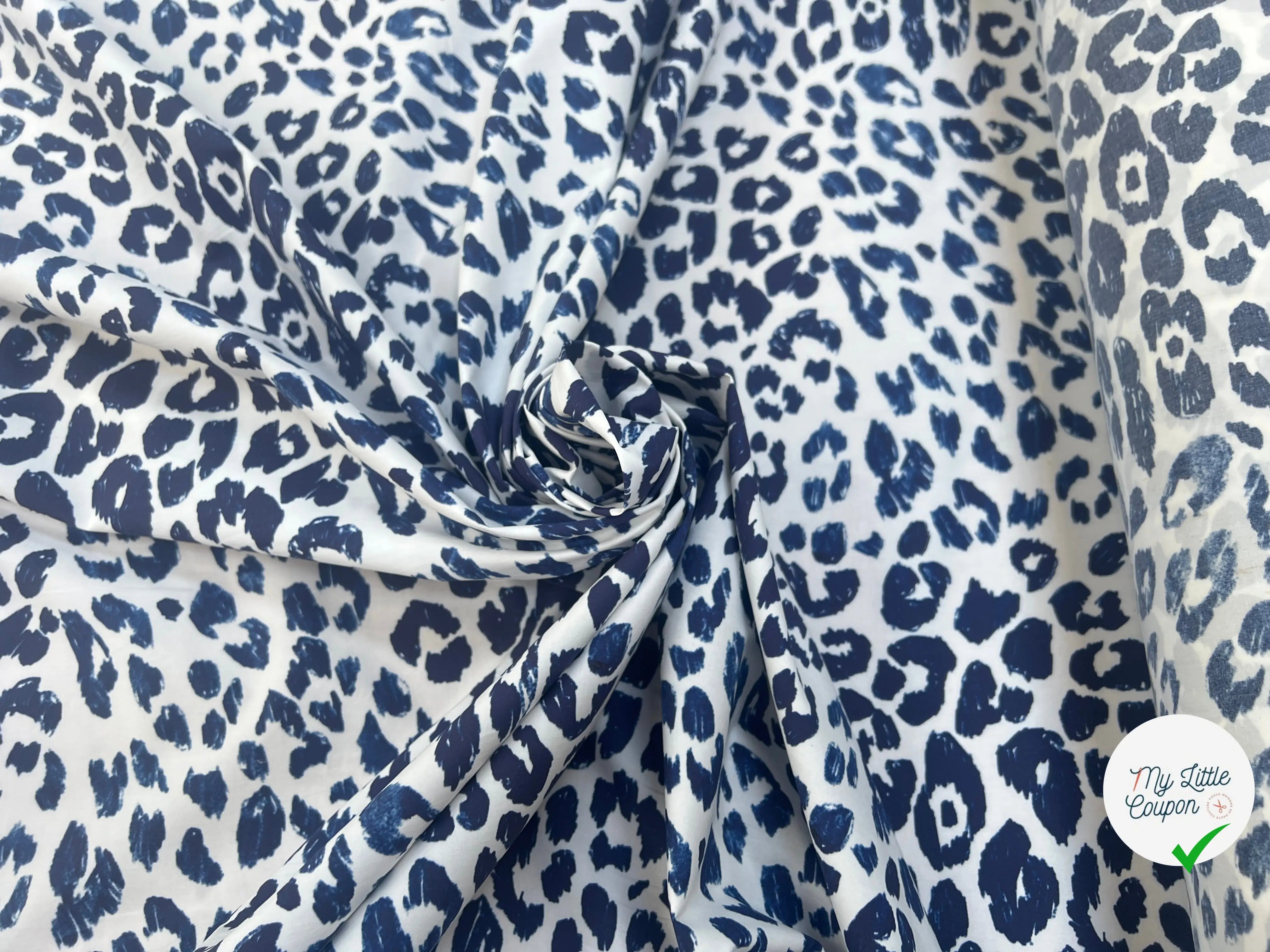POPELINE DE COTON TACHES FELIN BLEU - My Little Coupon