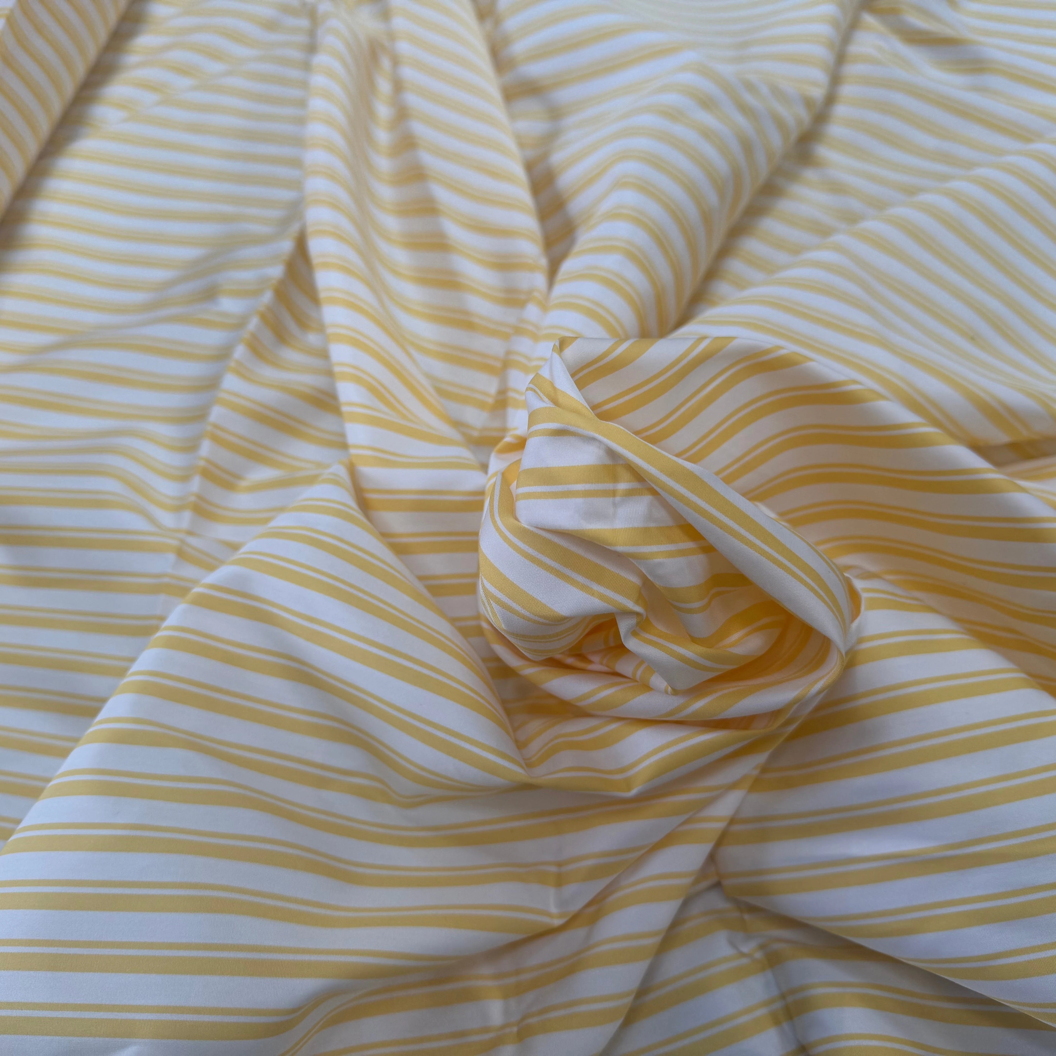 POPELINE DE COTON THOMAS-MASON À RAYURES JAUNES - My Little Coupon