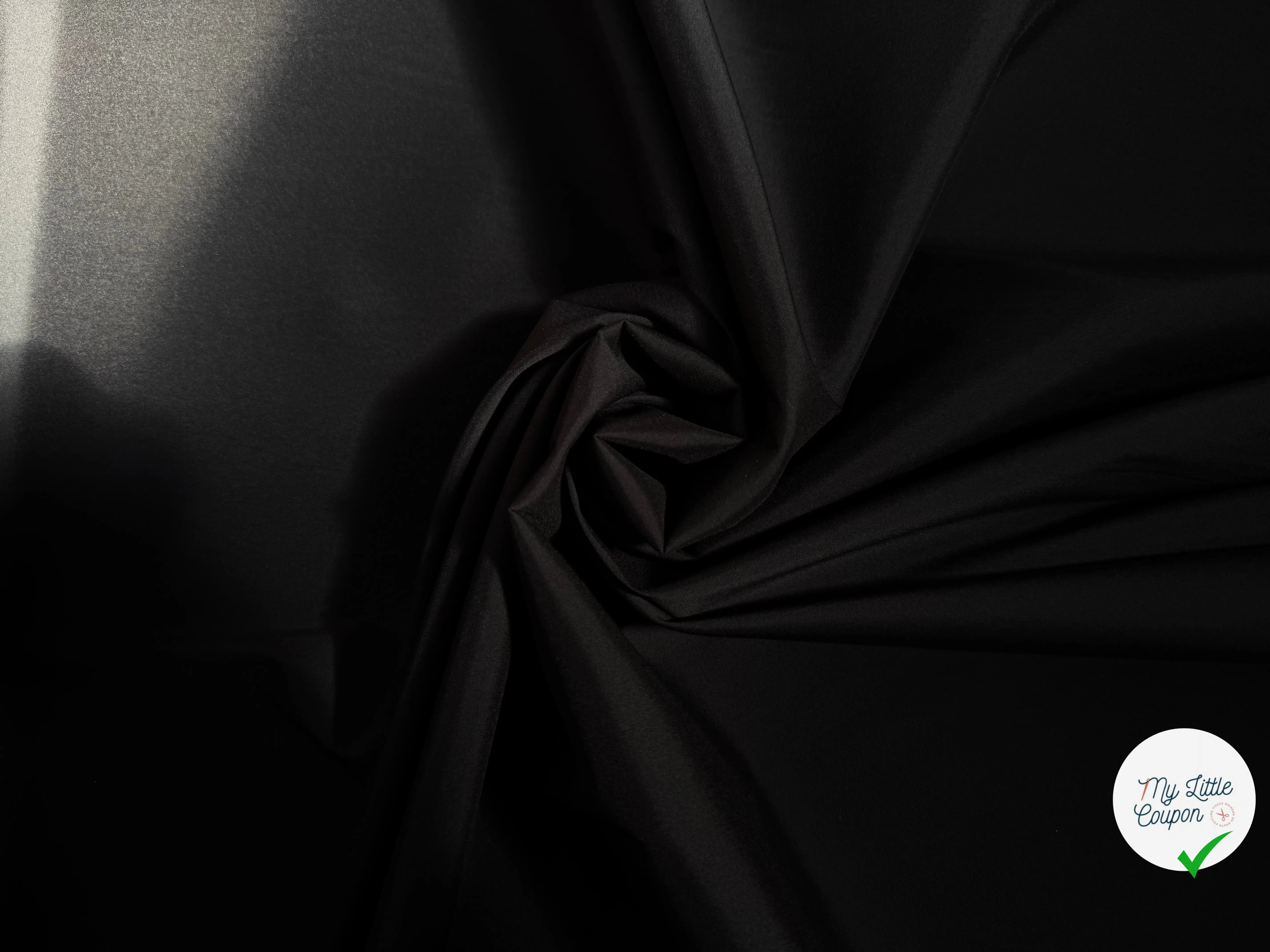 POPELINE DE COTON UNIE NOIR AVEC ELASTHANNE EFFET SATINÉ - My Little Coupon