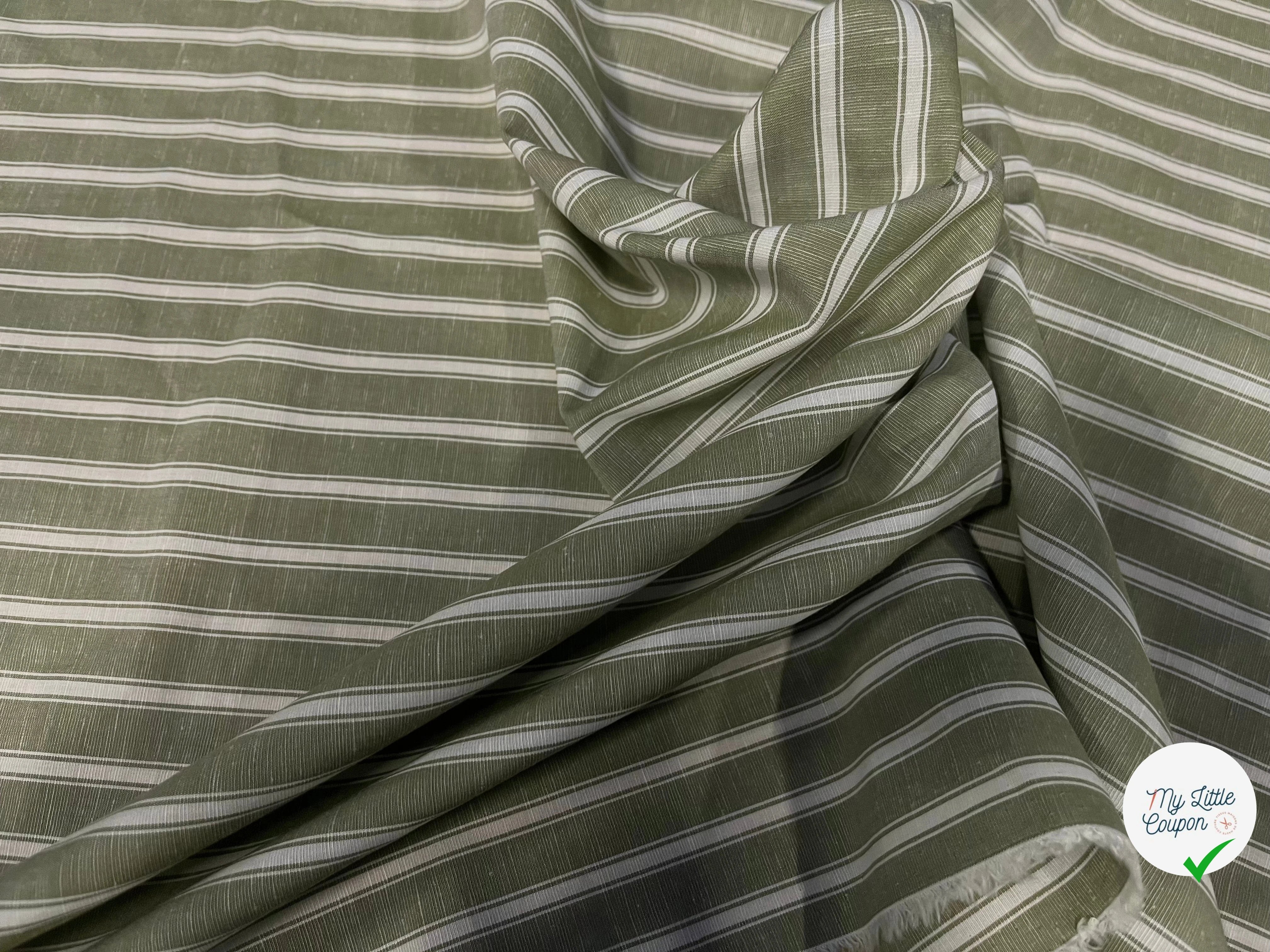 RIBBON DI COTONE VERDE A STRISCE BIANCHE PARALLELE ALL'ORLO - My Little Coupon