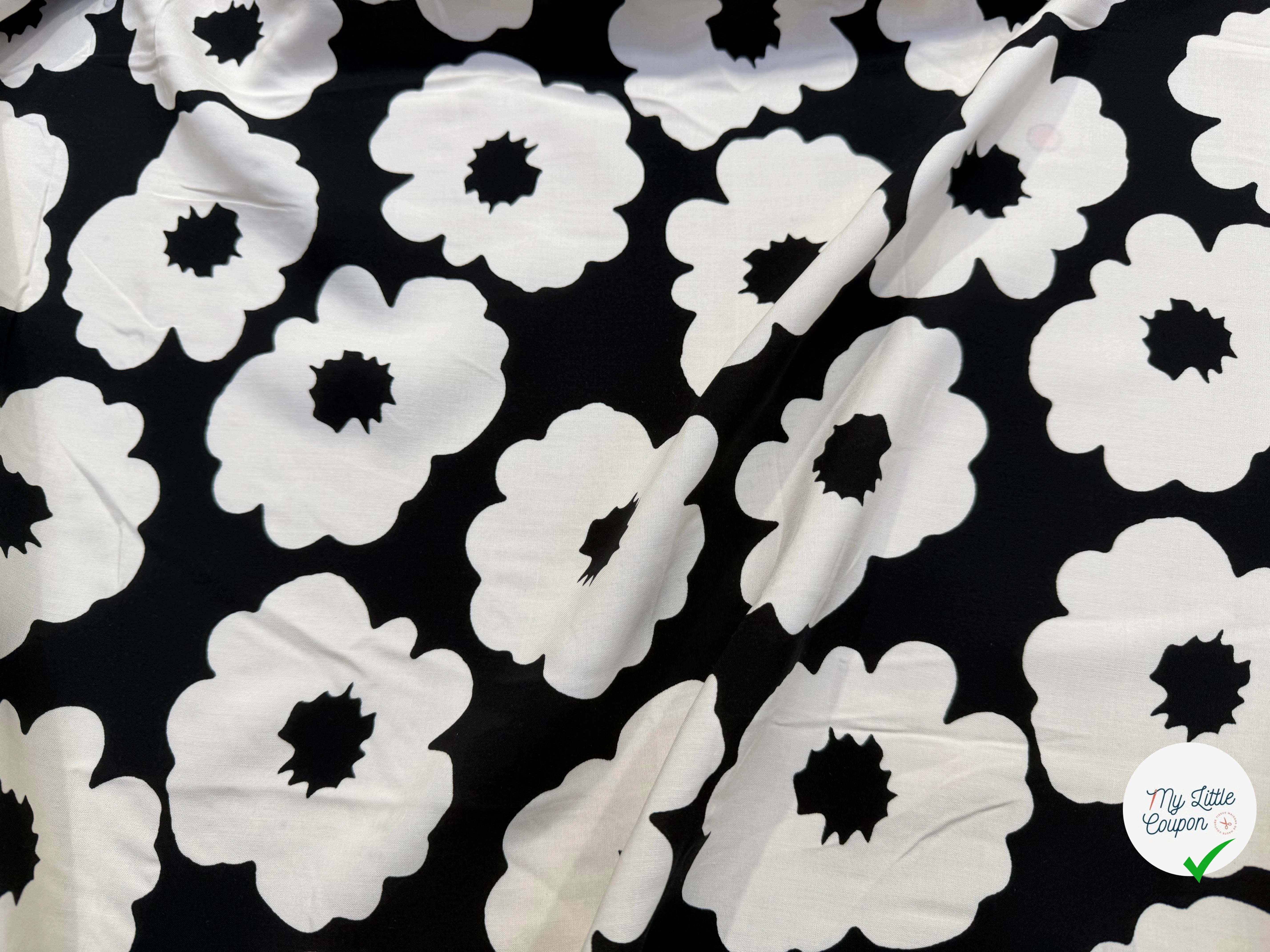POPELINE DE VISCOSE 100%CV FLEURS IMPRIMÉ NOIR - My Little Coupon