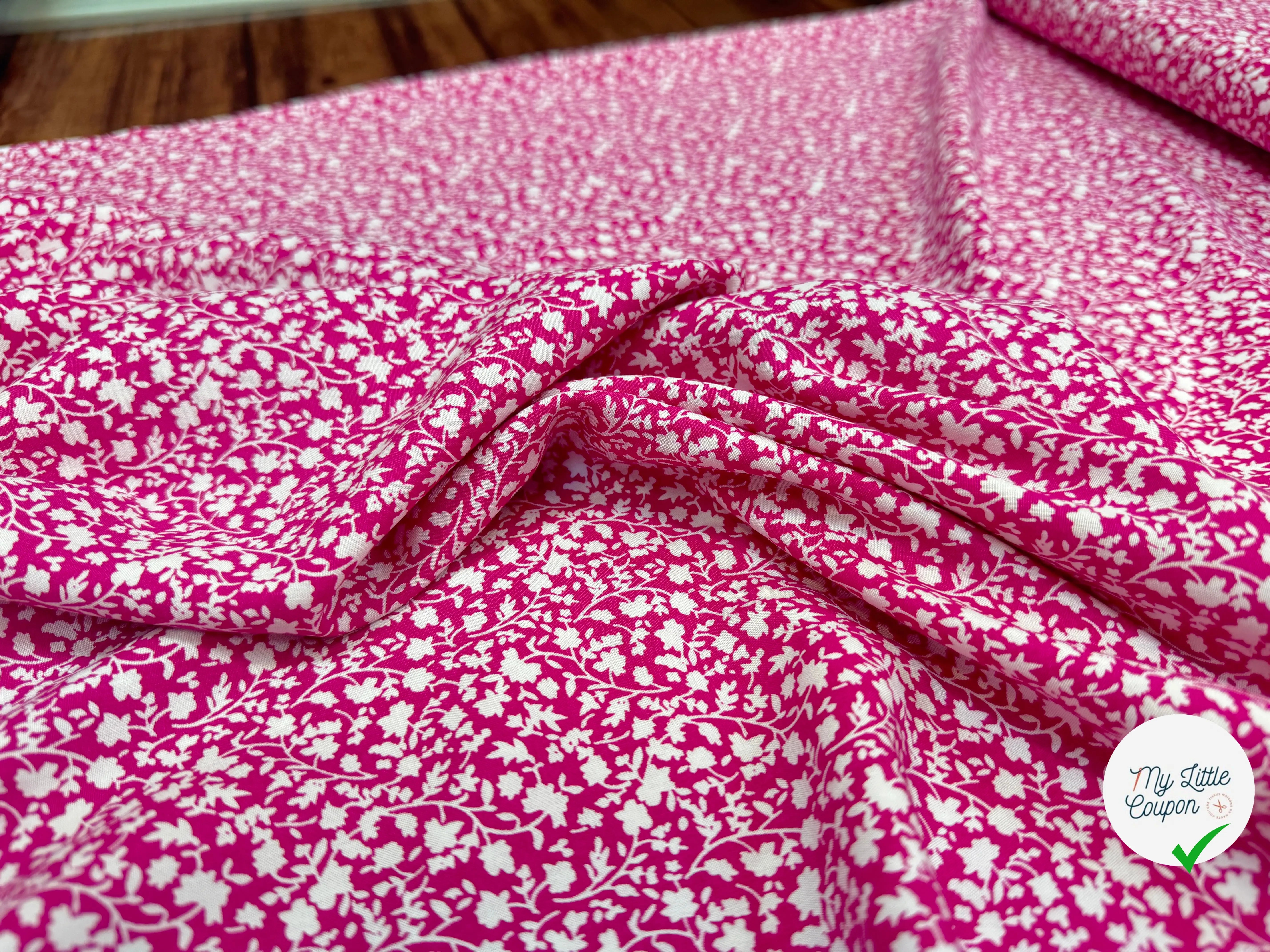 POPELINE DE VISCOSE TISSU IMPRIMÉ FLEURS FUCHSIA - My Little Coupon