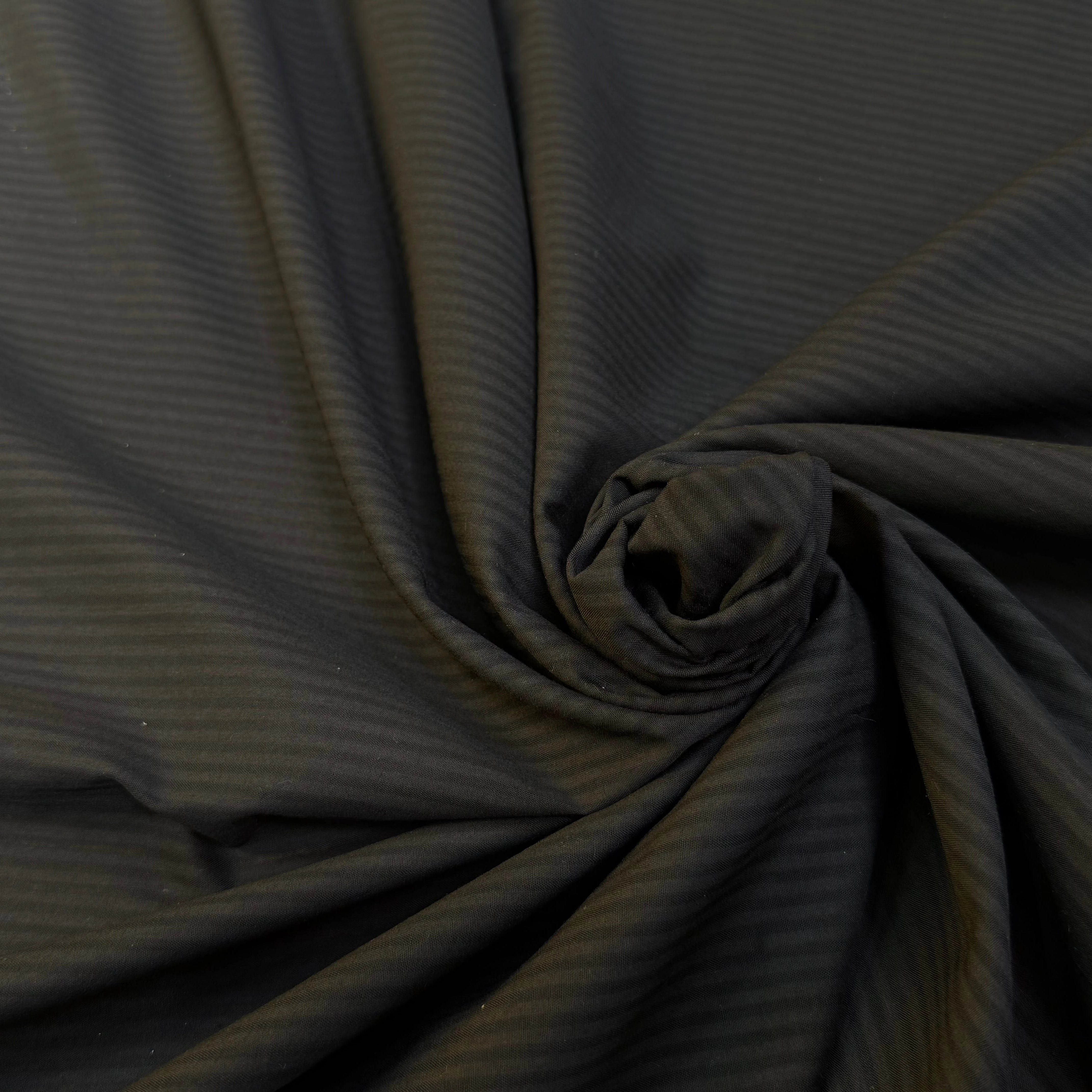 POPELINE POLYCOTON RAYURES TON SUR TON NOIR NOIR - My Little Coupon