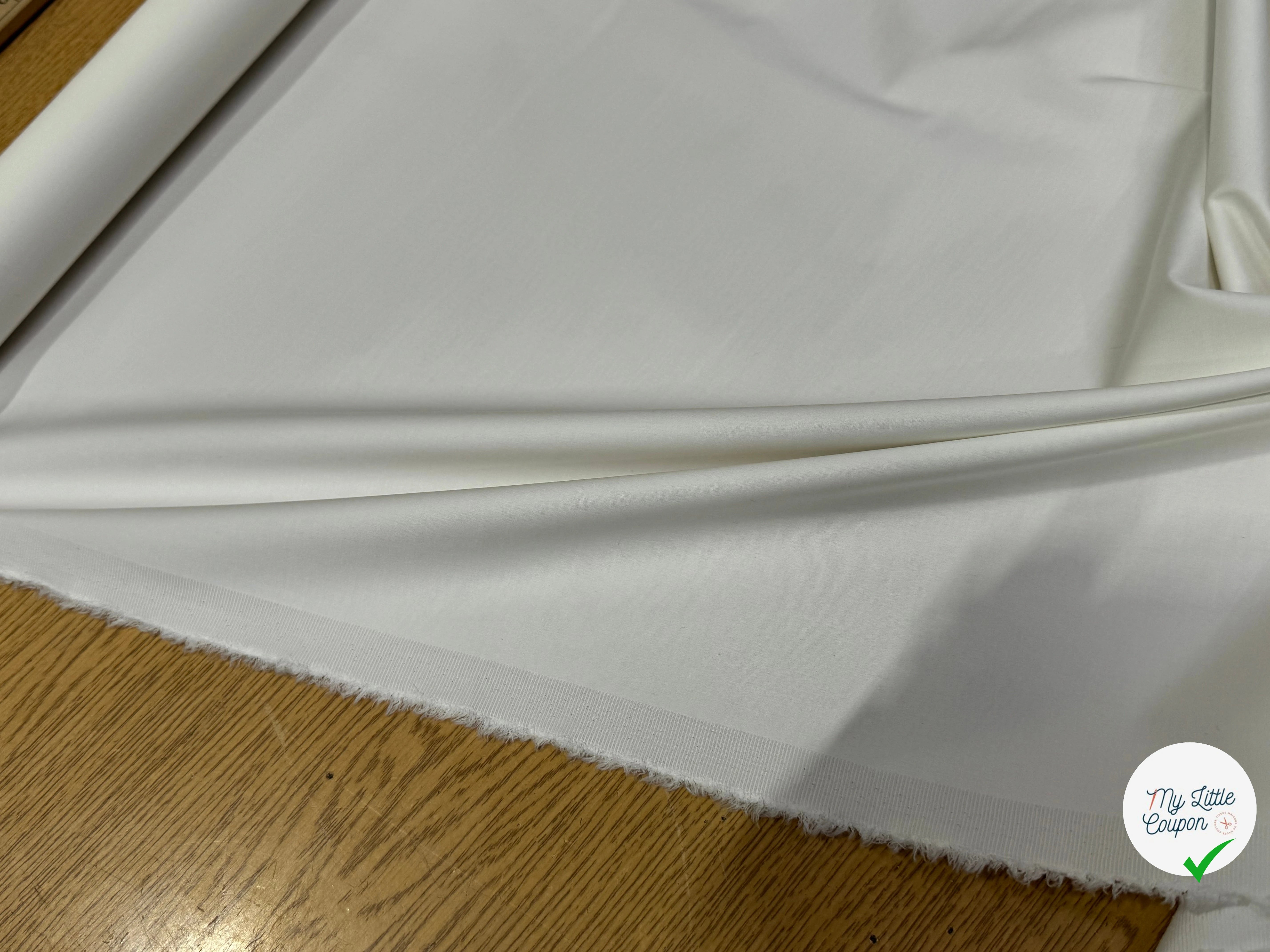 POPELINE SATIN DE COTON ULTRA BEAU BLANC CASSÉ STRETCH - My Little Coupon