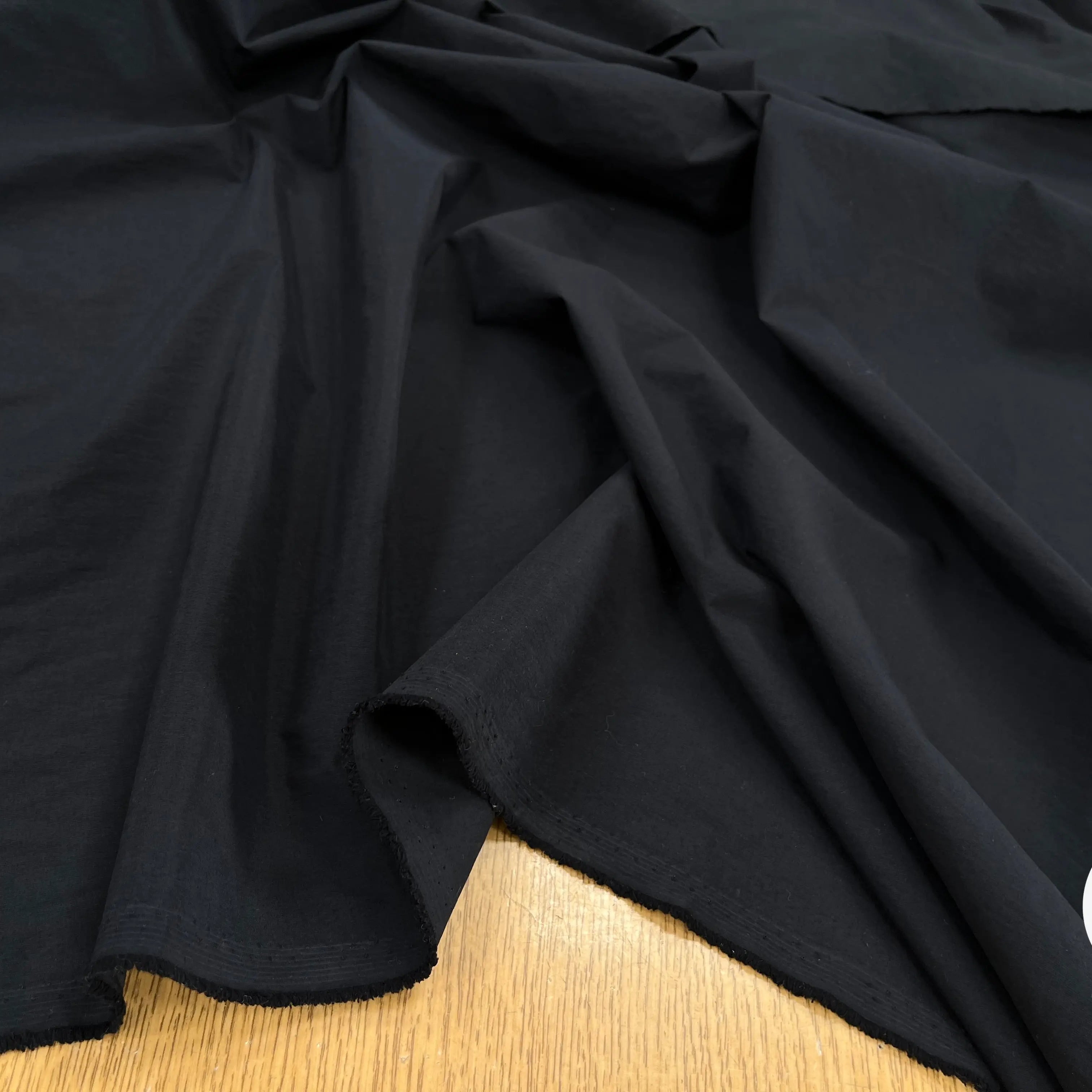 POPELINE UNIE NOIRE CRAQUANTE - My Little Coupon