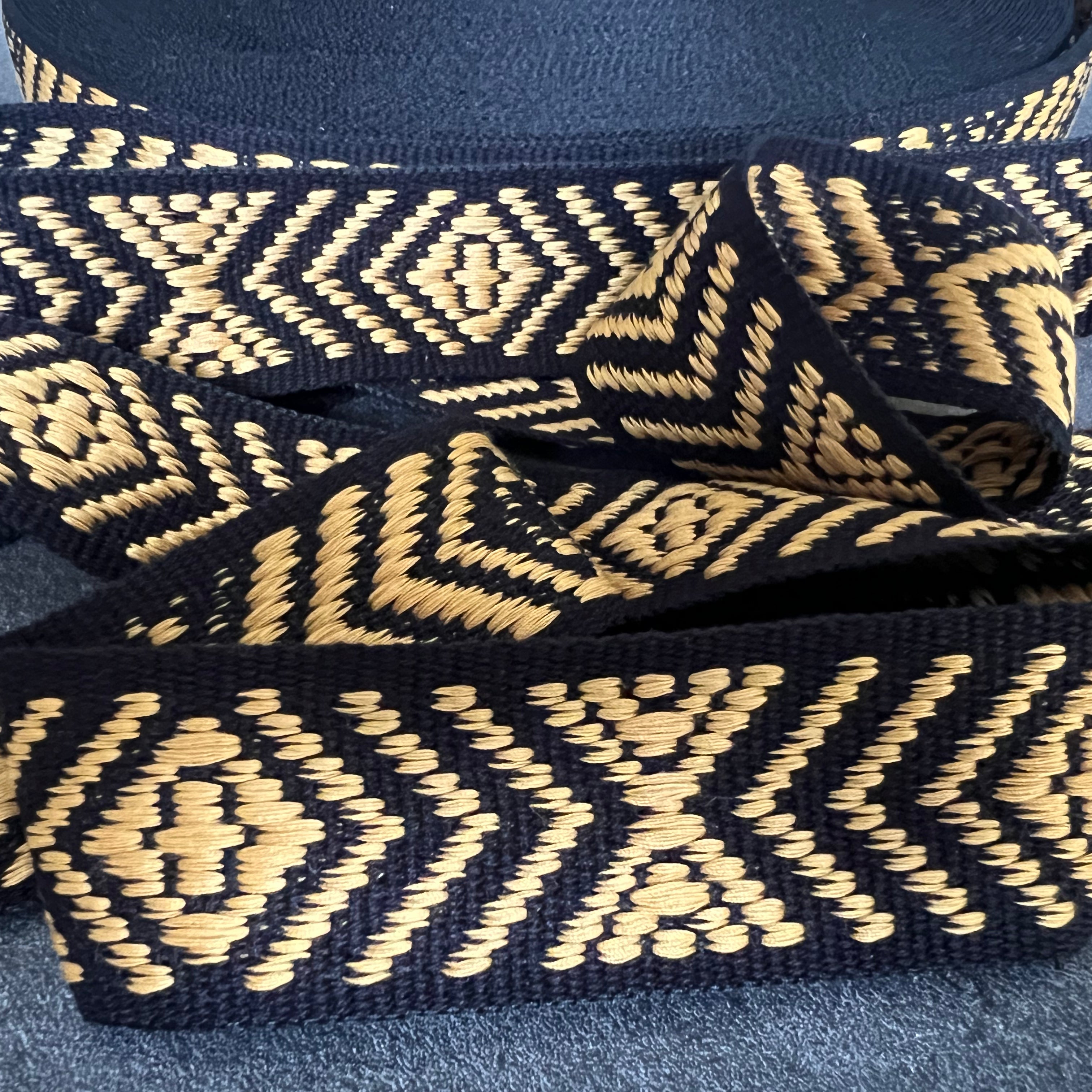 SANGLE JACQUARD NOIR ET OR 40MM - My Little Coupon