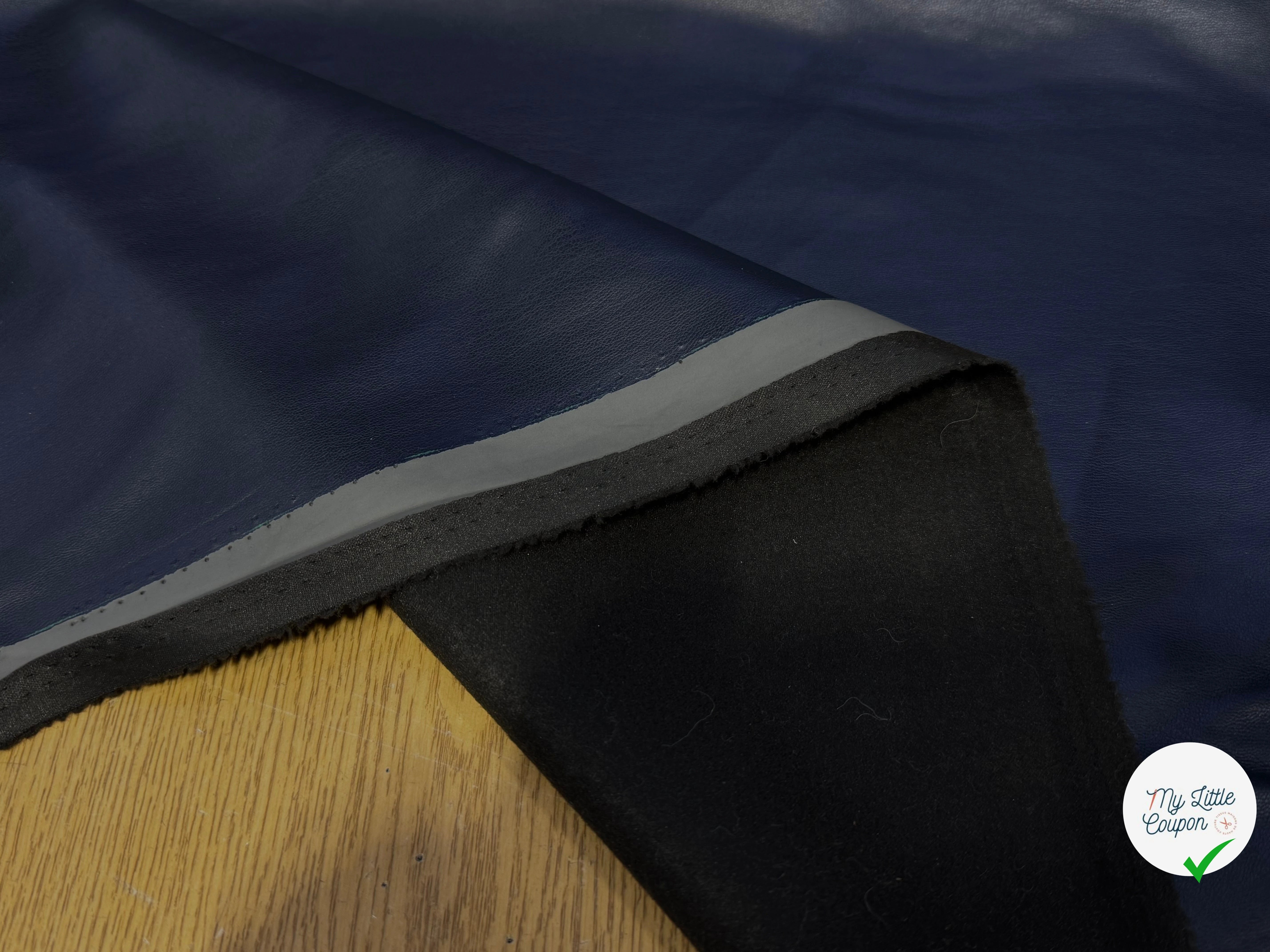 SATIN CUIR STRETCH BLEU MARINE QUALITÉ COUTURE - My Little Coupon