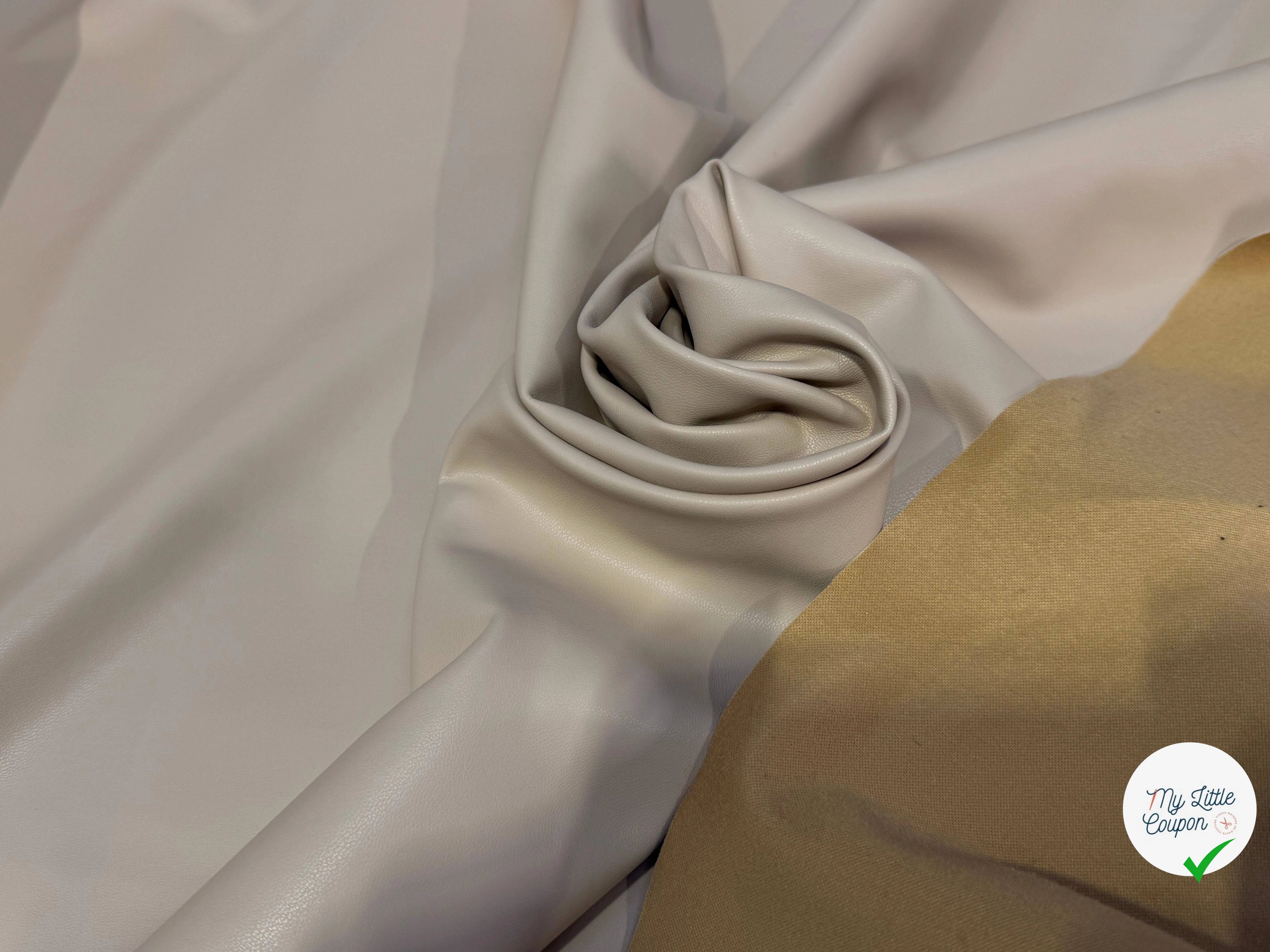 SATIN CUIR STRETCH CAFÉ AU LAIT QUALITÉ COUTURE - My Little Coupon