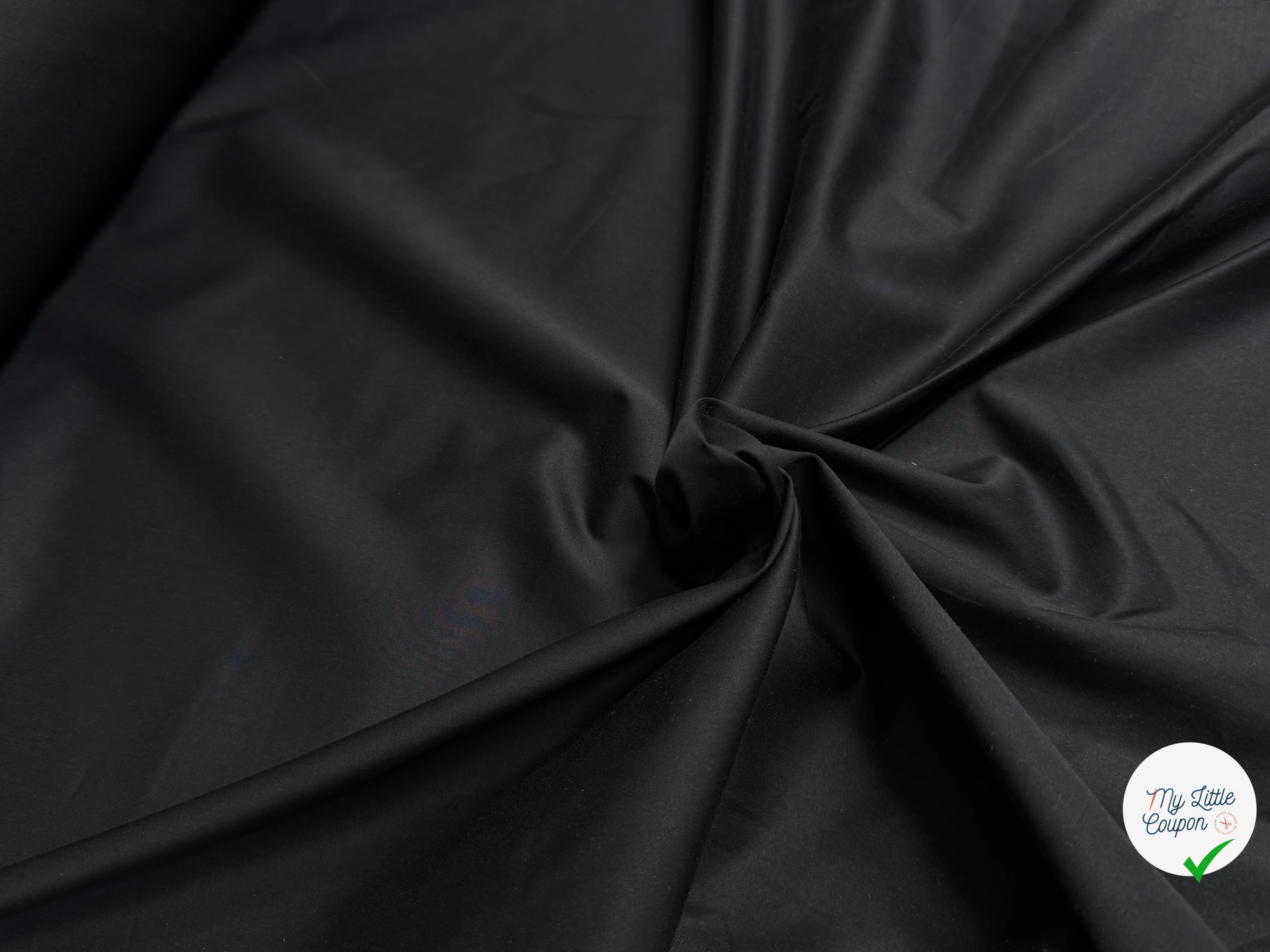 SATIN DE COTON BELLE TENUE NOIR LÉGÈREMENT STRETCH - My Little Coupon