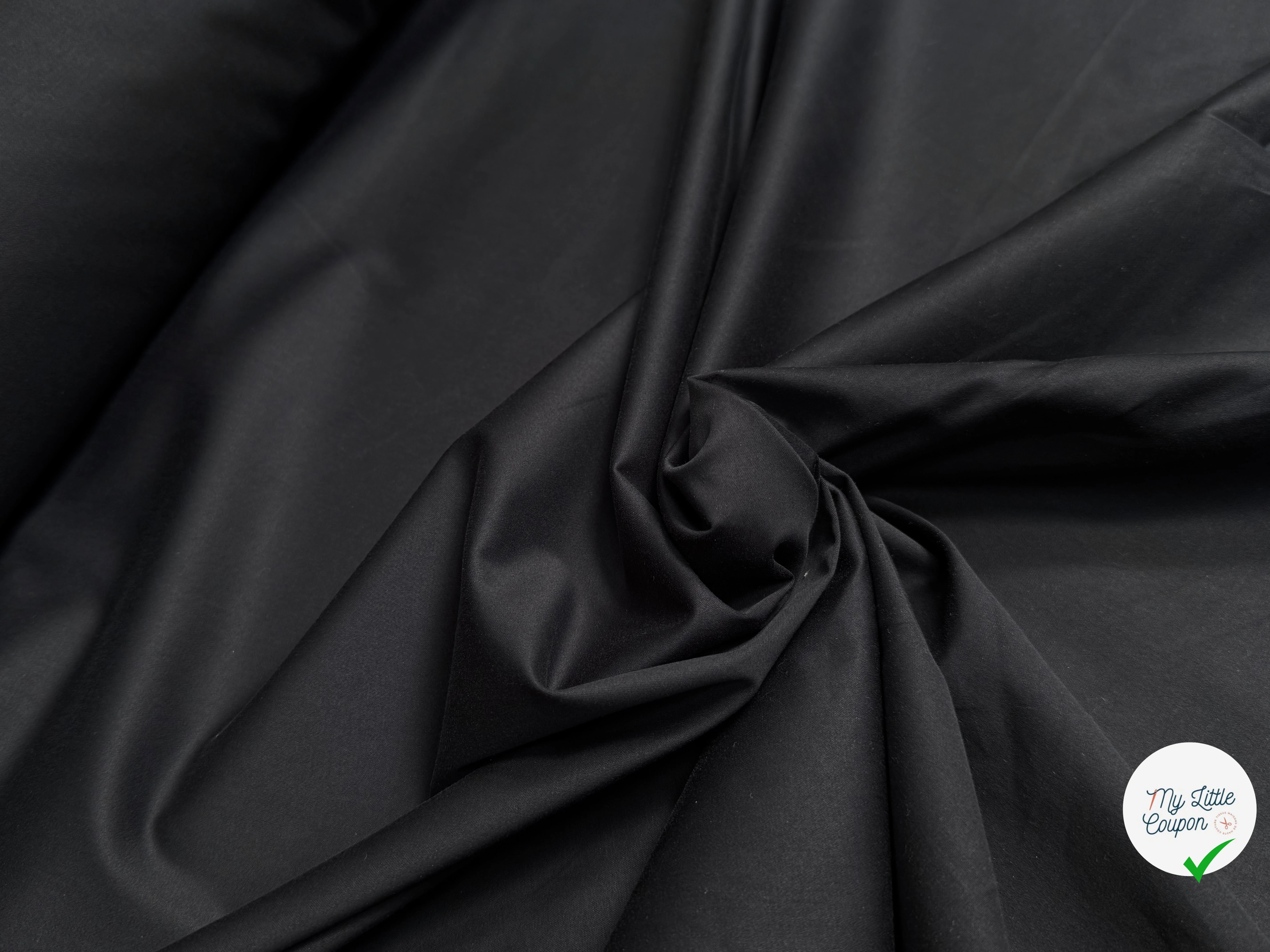 SATIN DE COTON BELLE TENUE NOIR LÉGÈREMENT STRETCH - My Little Coupon