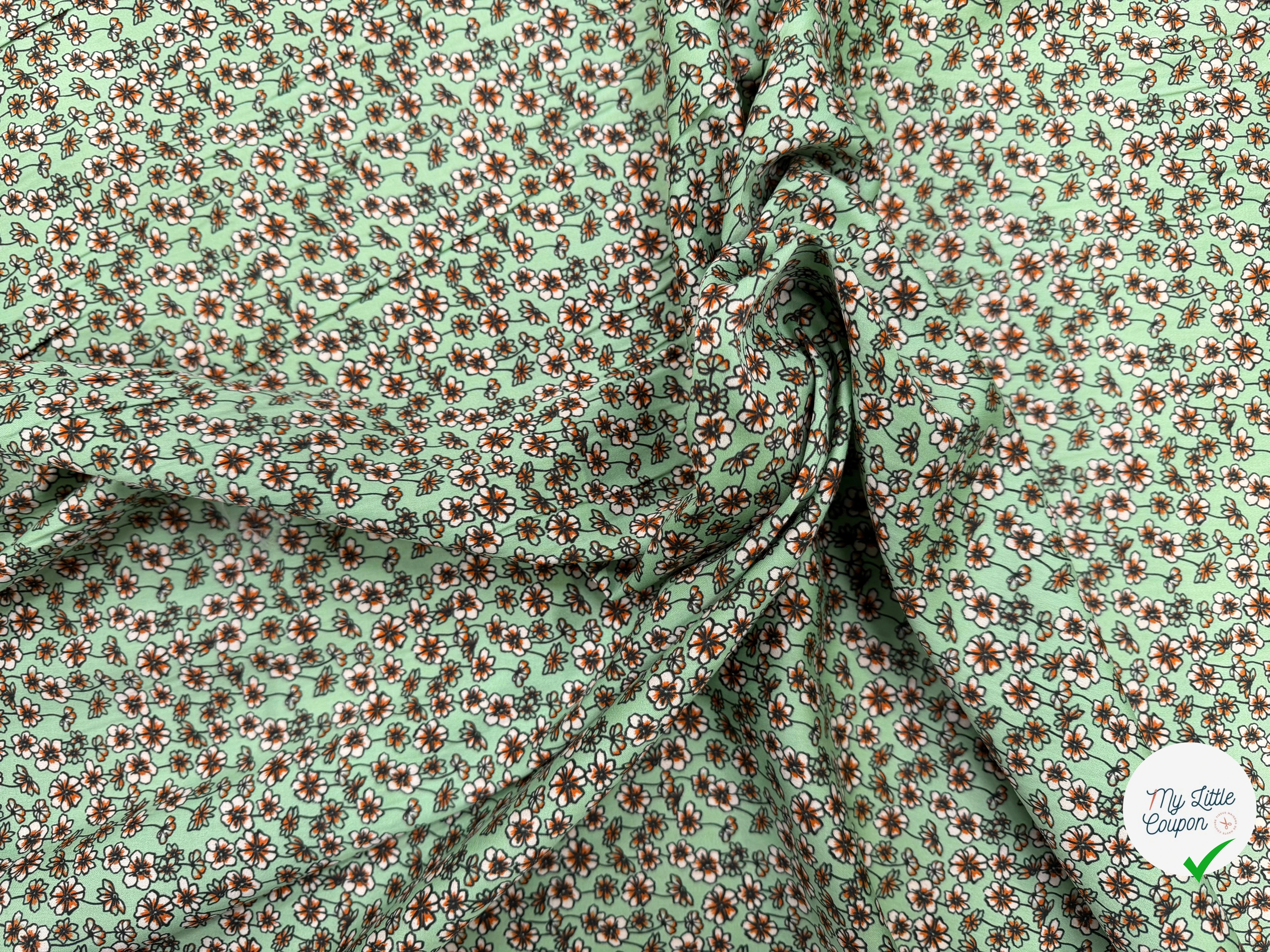 SATIN DE COTON FLEURS FOND VERT PREMIUM COMO - My Little Coupon
