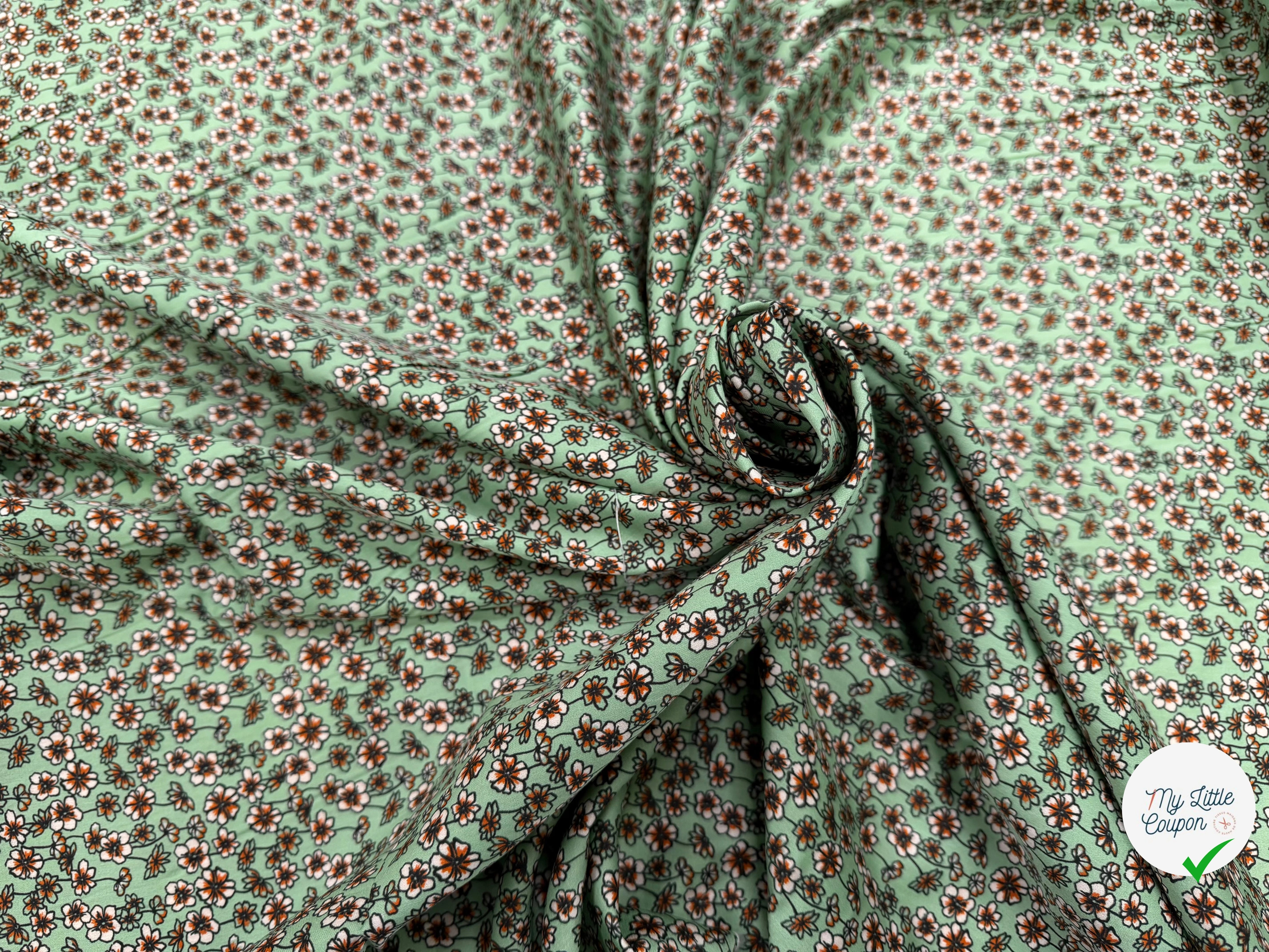SATIN DE COTON FLEURS FOND VERT PREMIUM COMO - My Little Coupon