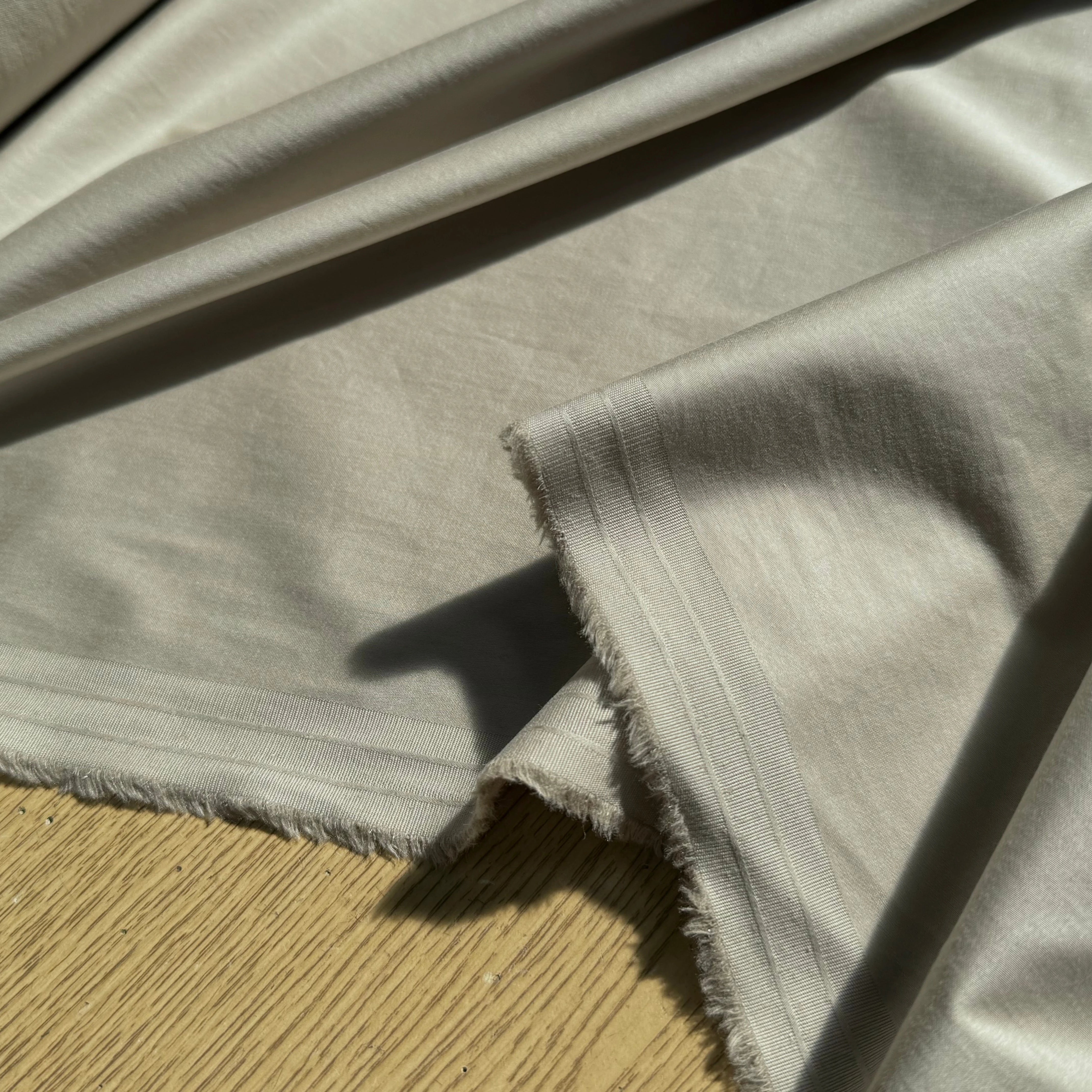 SATIN DE COTON STRETCH BEIGE SUBLIME - My Little Coupon
