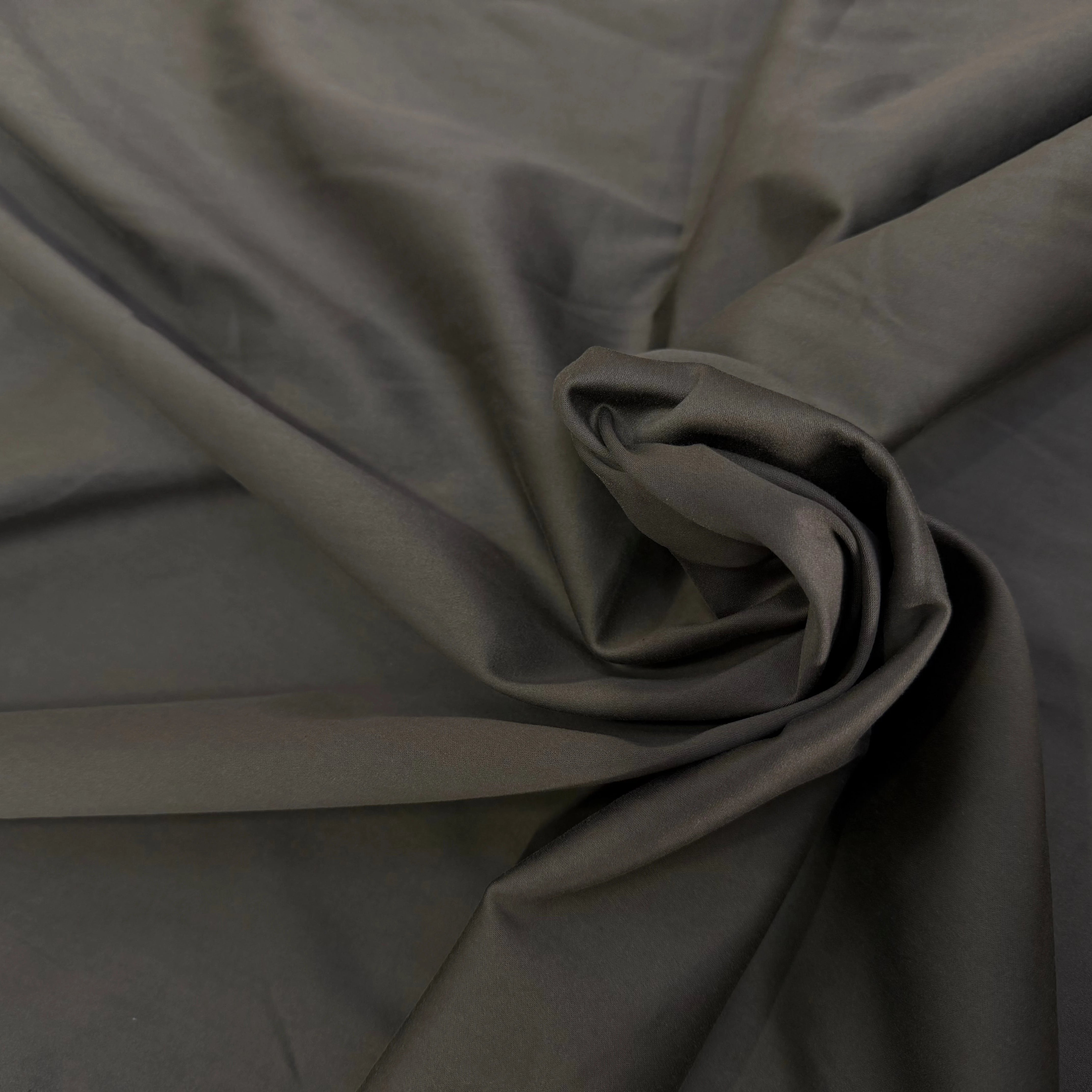 SATIN DE COTON STRETCH QUALITÉ COUTURE KHAKI - My Little Coupon