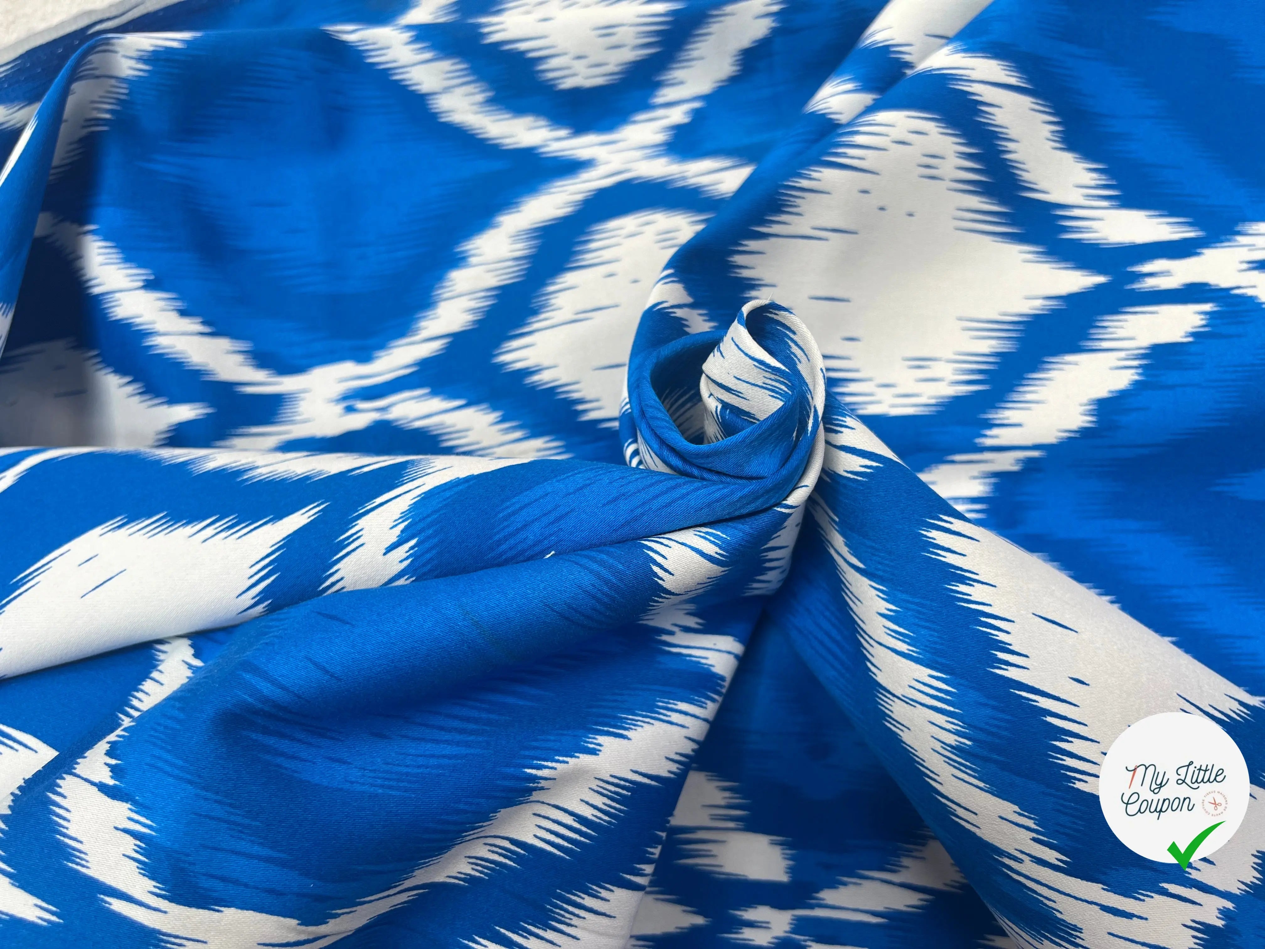SATIN DE COTON TISSU IMPRIMÉ ABSTRAIT COBALT - My Little Coupon