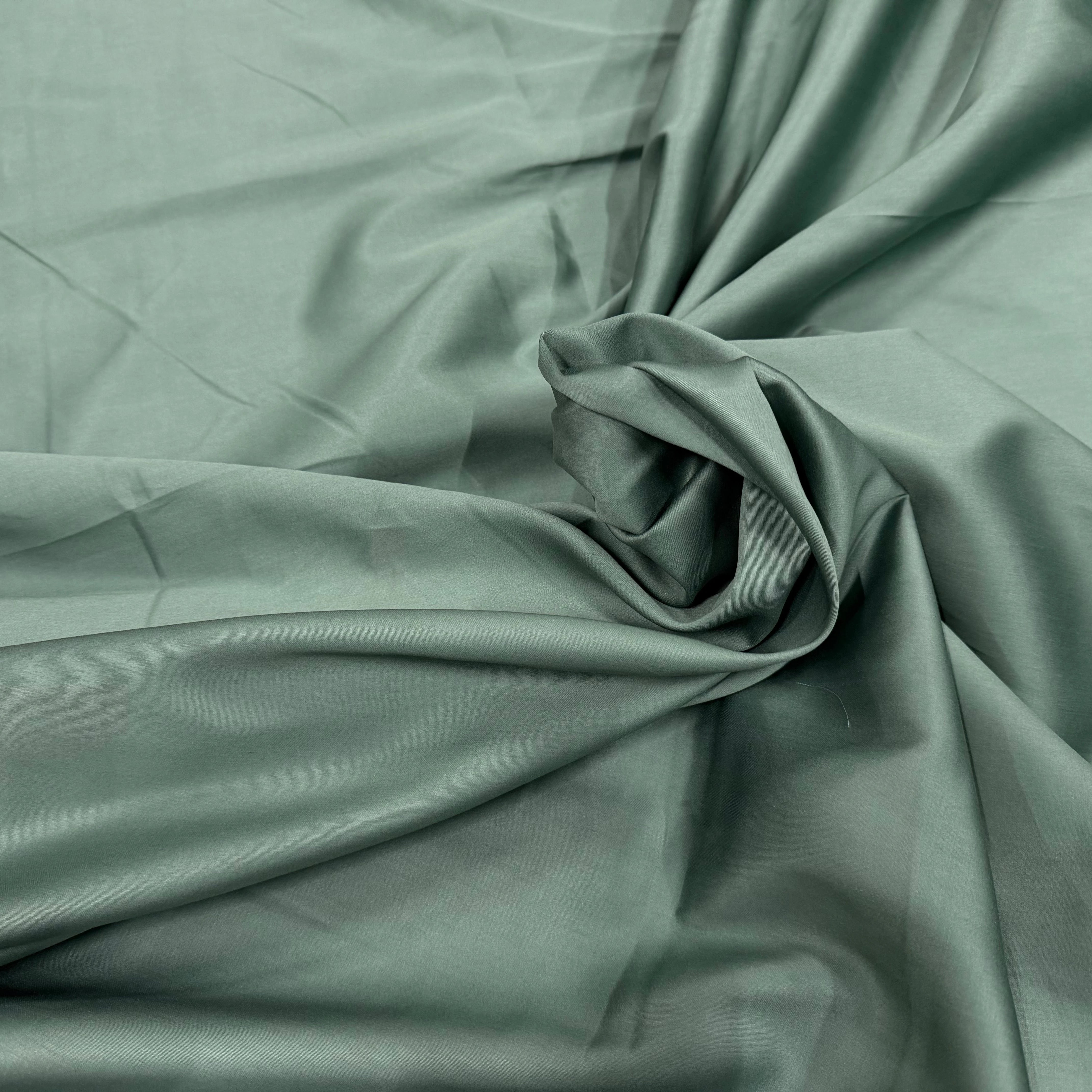 SATIN DE COTON VERT MENTHE POUDRÉ FONCÉ - My Little Coupon